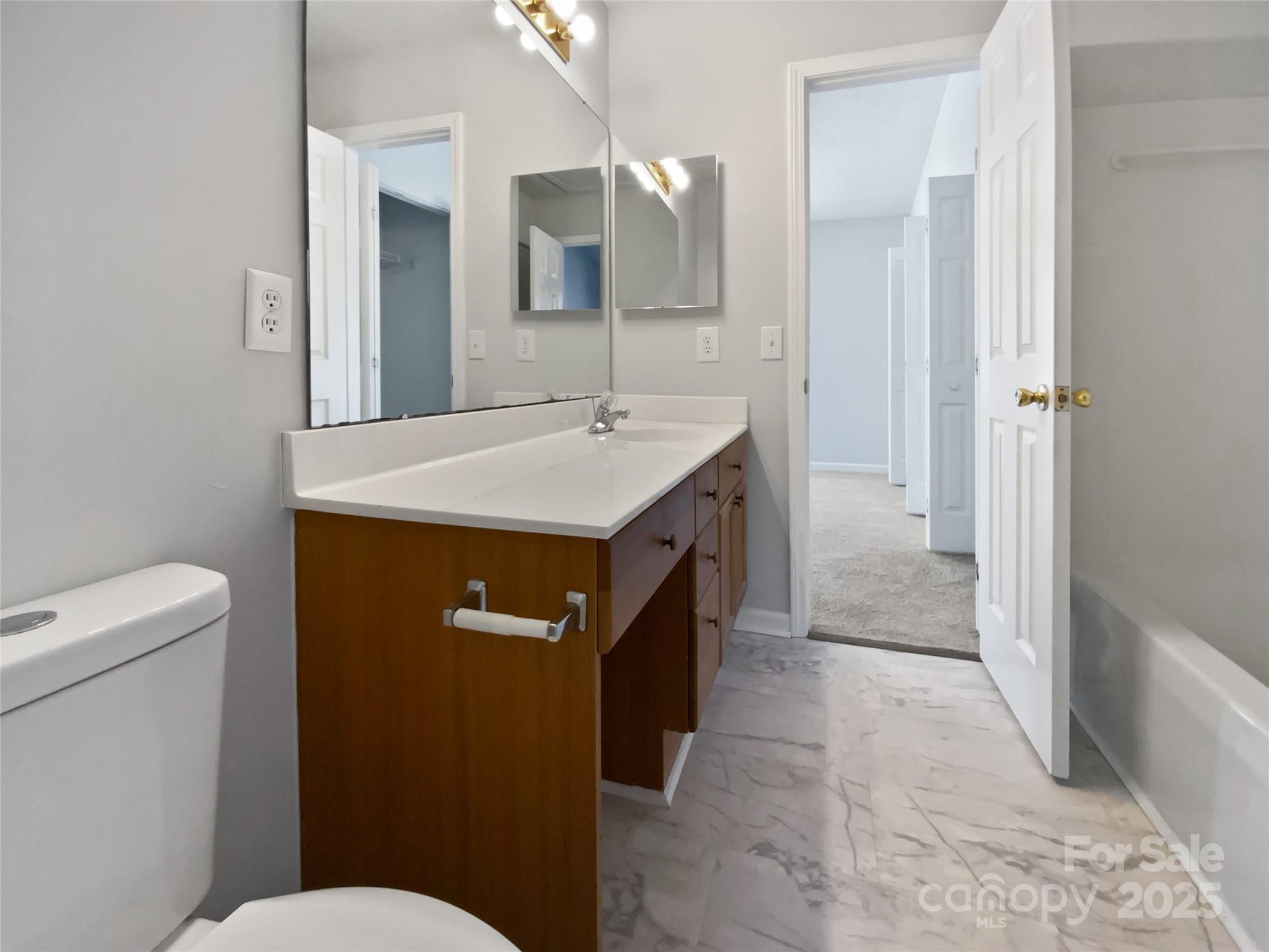 6086 Cougar Lane — Charlotte