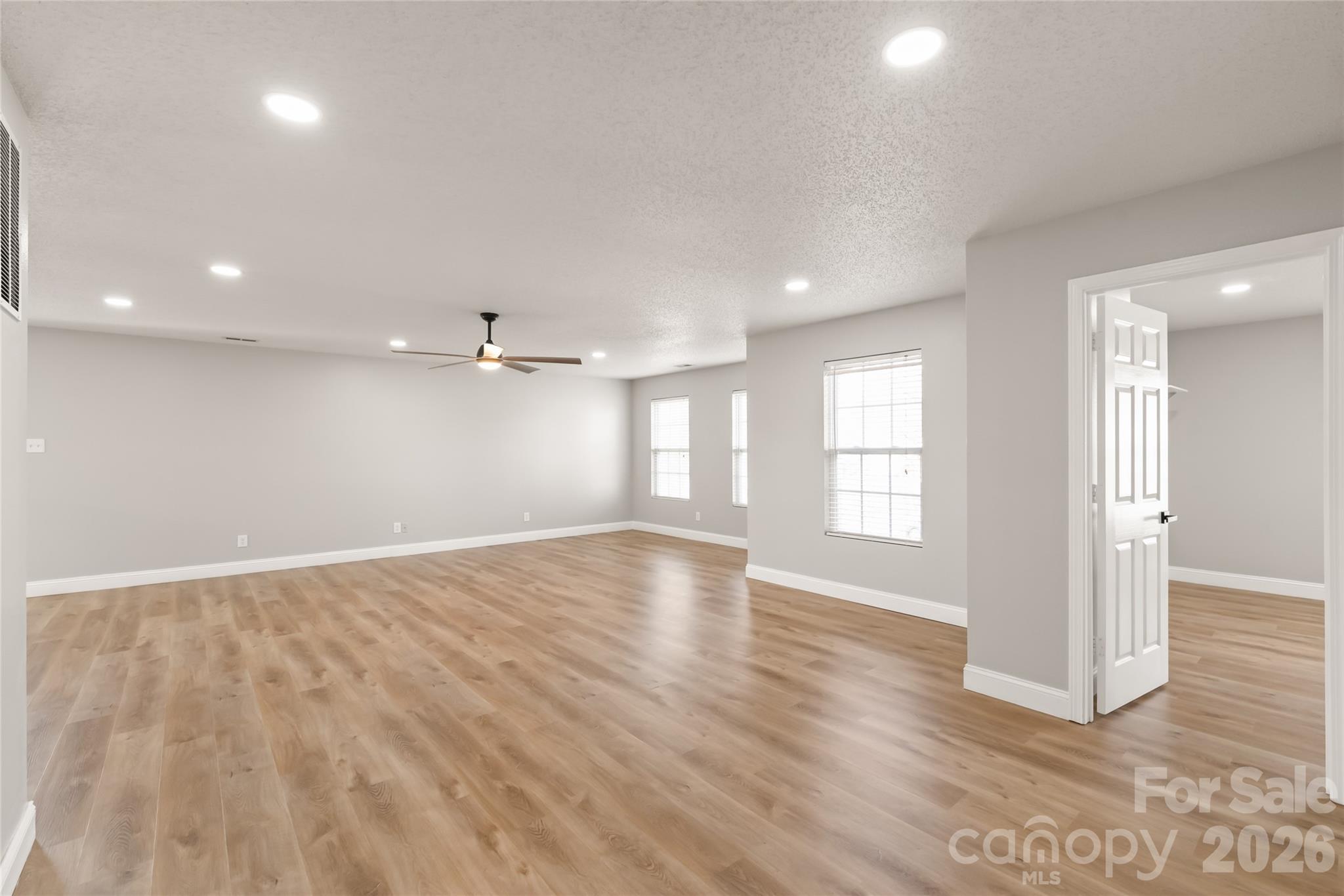 1114 Fenwick Court — Clover