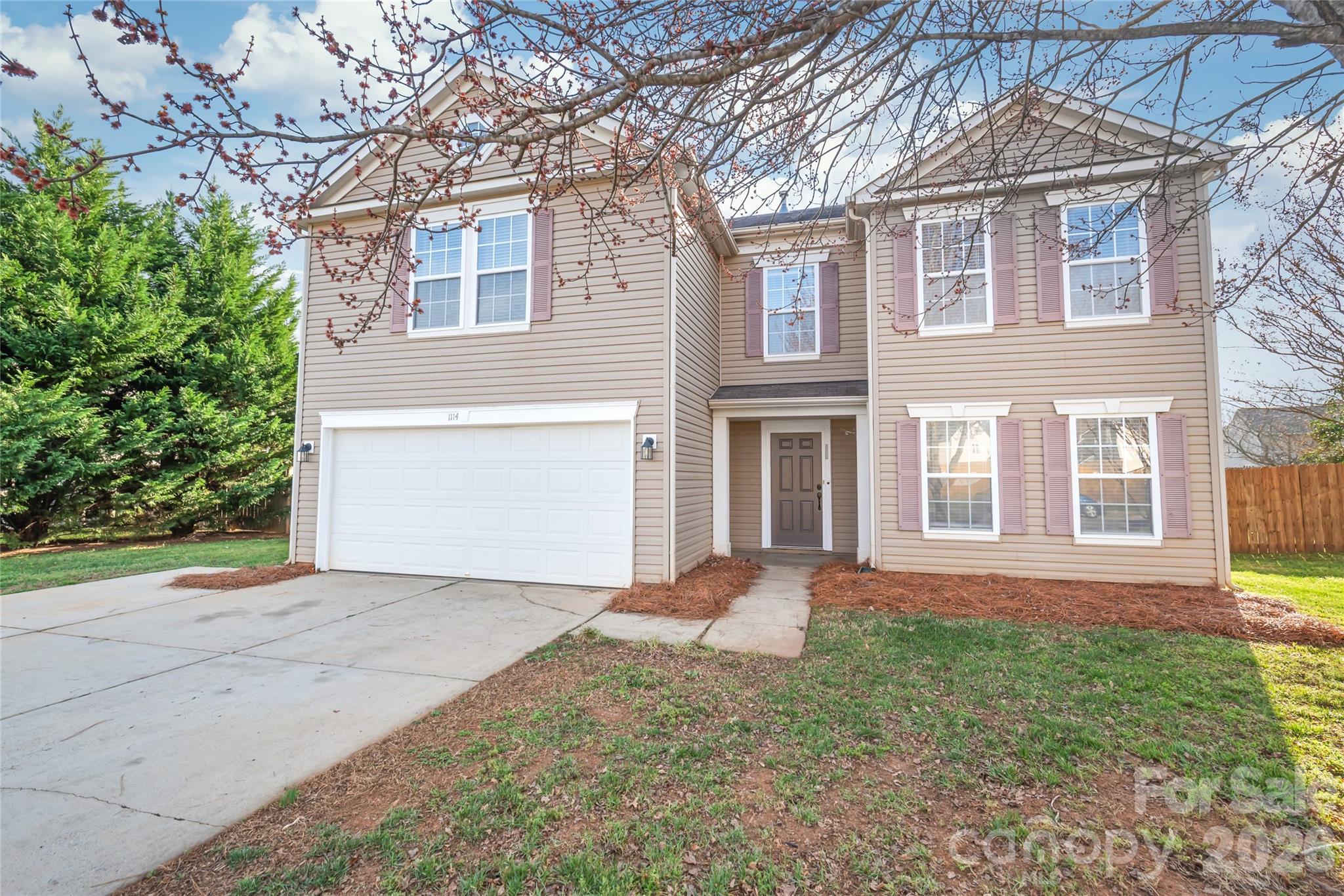 1114 Fenwick Court — Clover