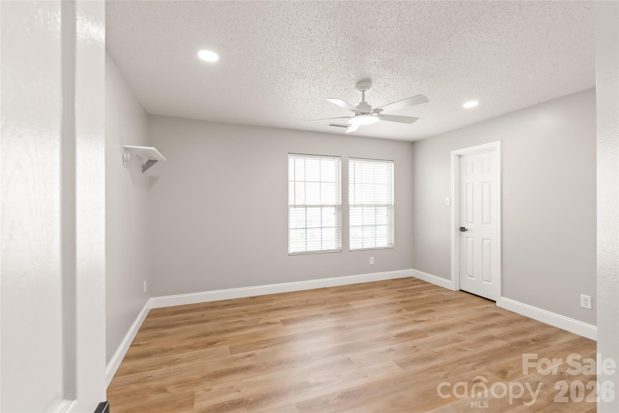 1114 Fenwick Court — Clover