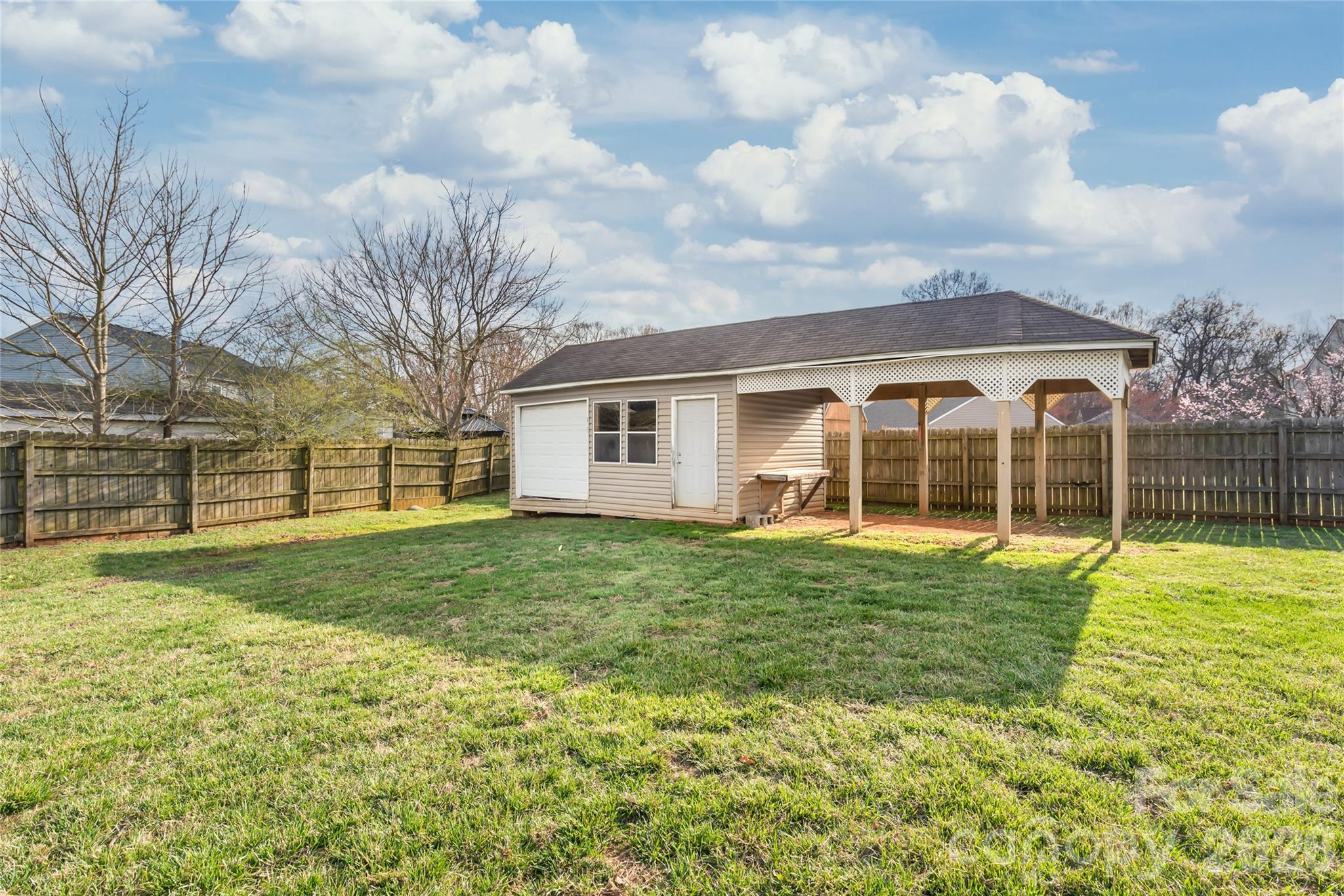 1114 Fenwick Court — Clover