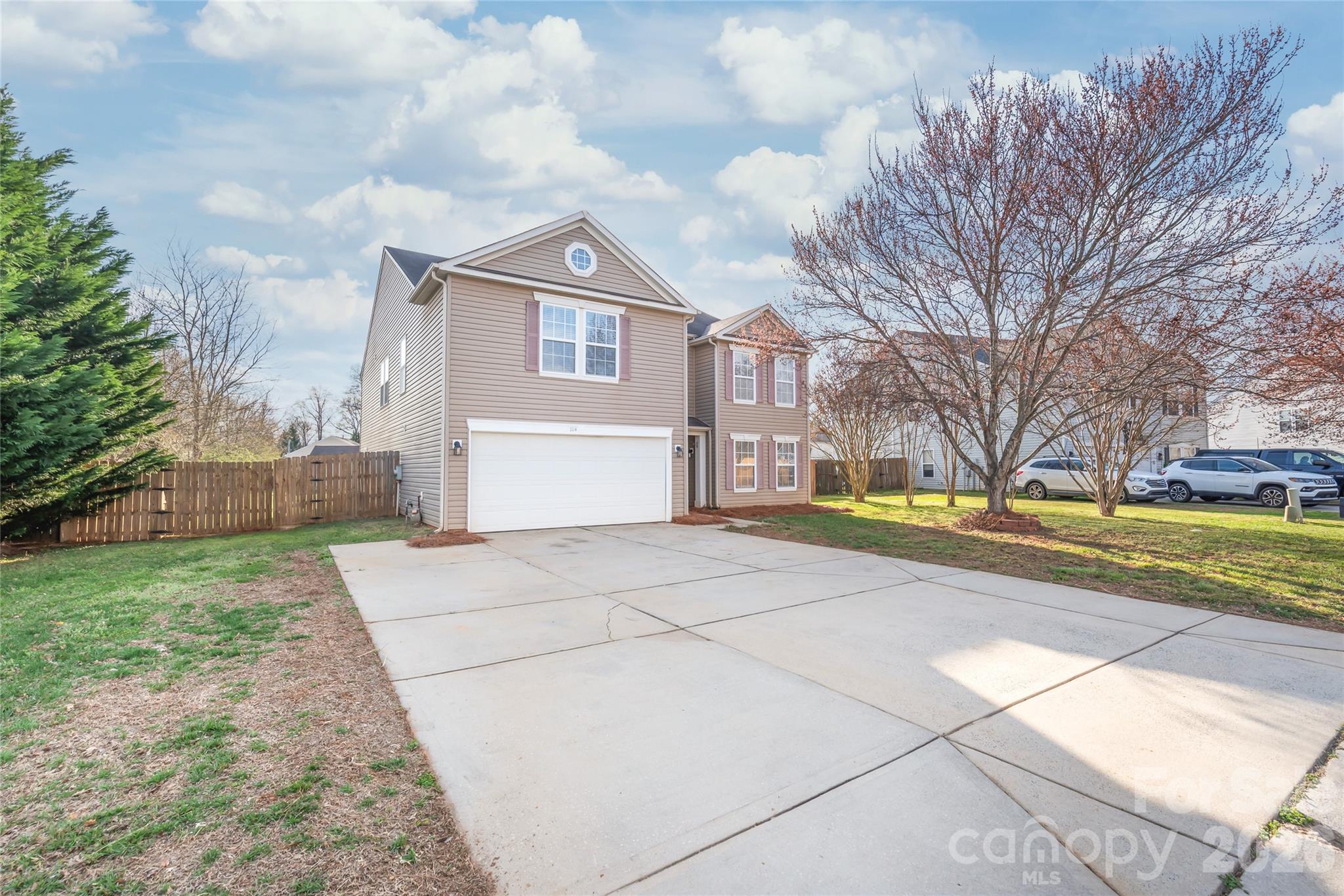 1114 Fenwick Court — Clover