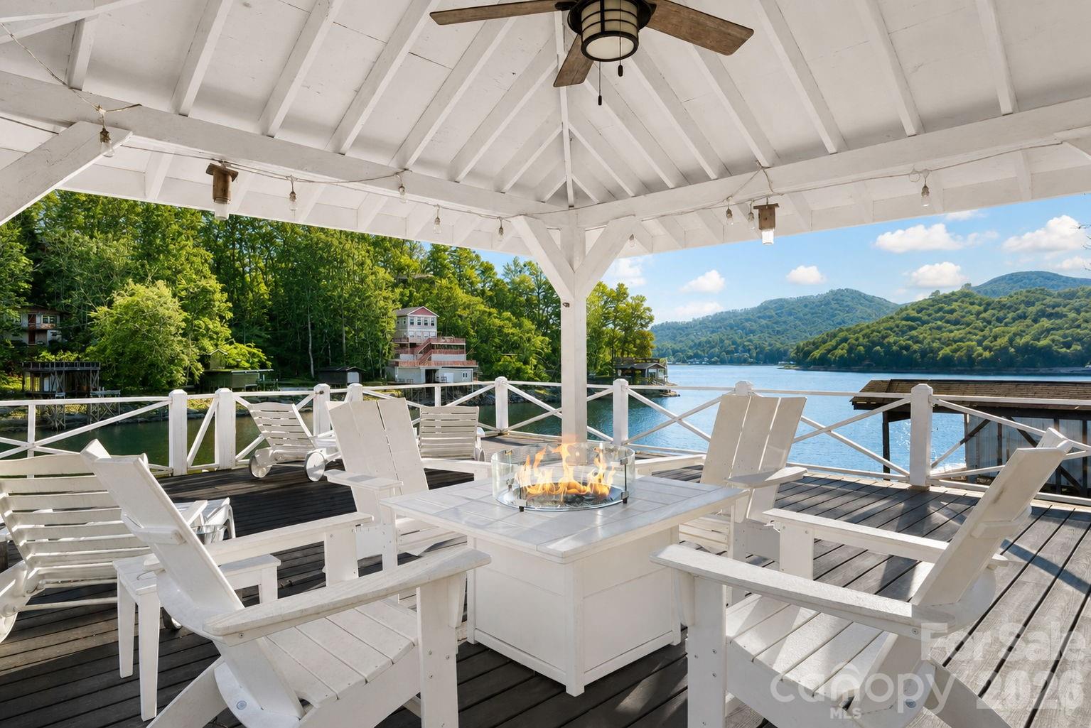 183 Blarney Road — Lake Lure