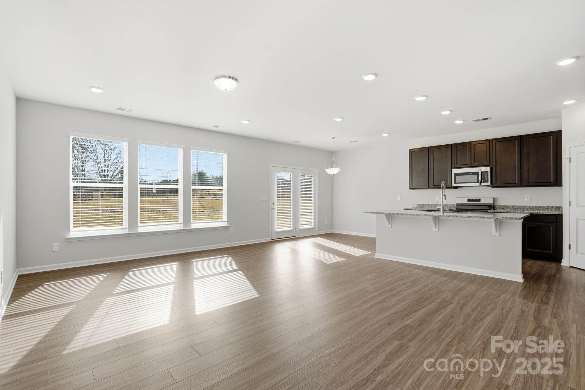 119 S Dunlavin Way — Mooresville