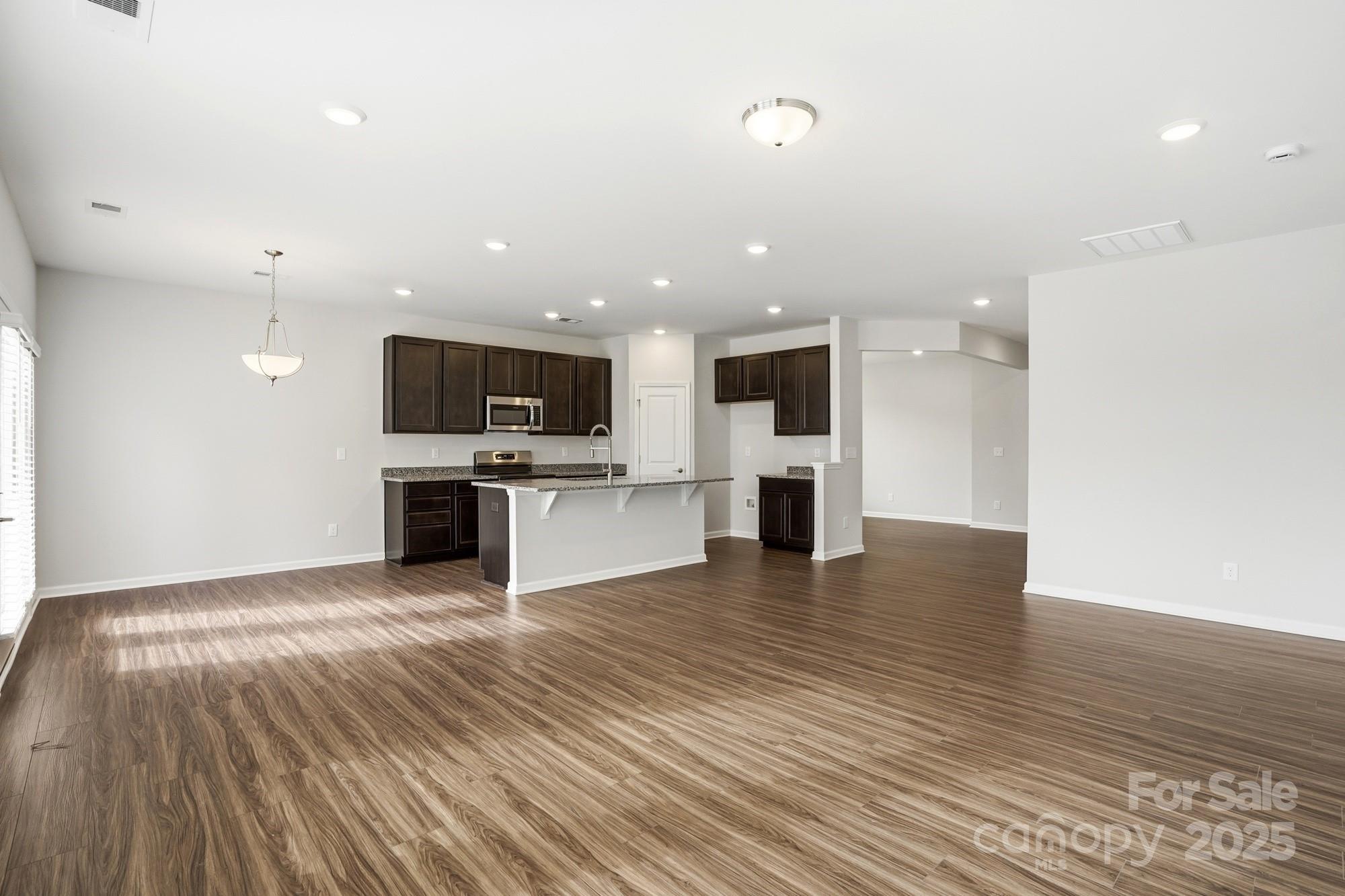 119 S Dunlavin Way — Mooresville