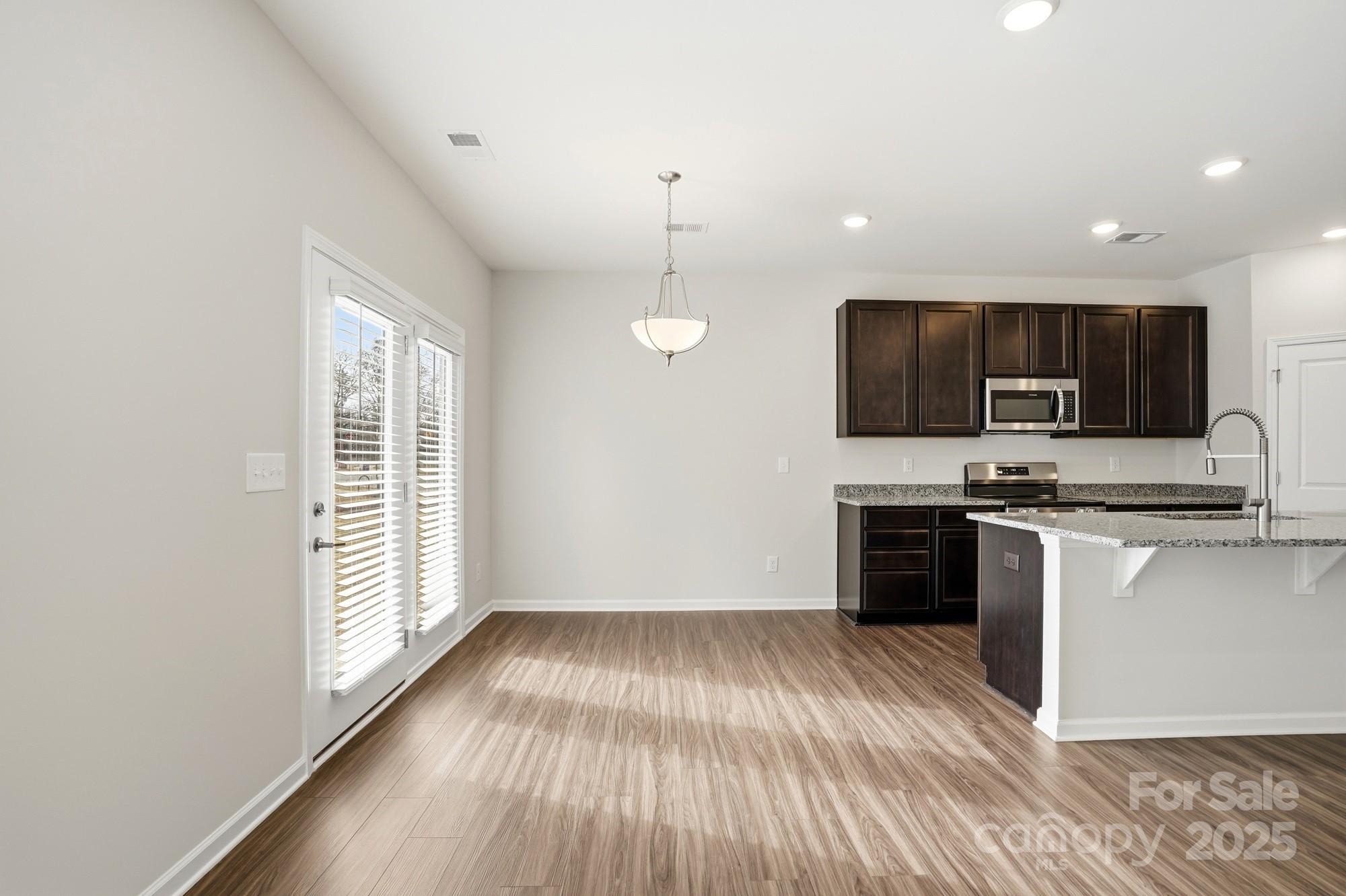 119 S Dunlavin Way — Mooresville