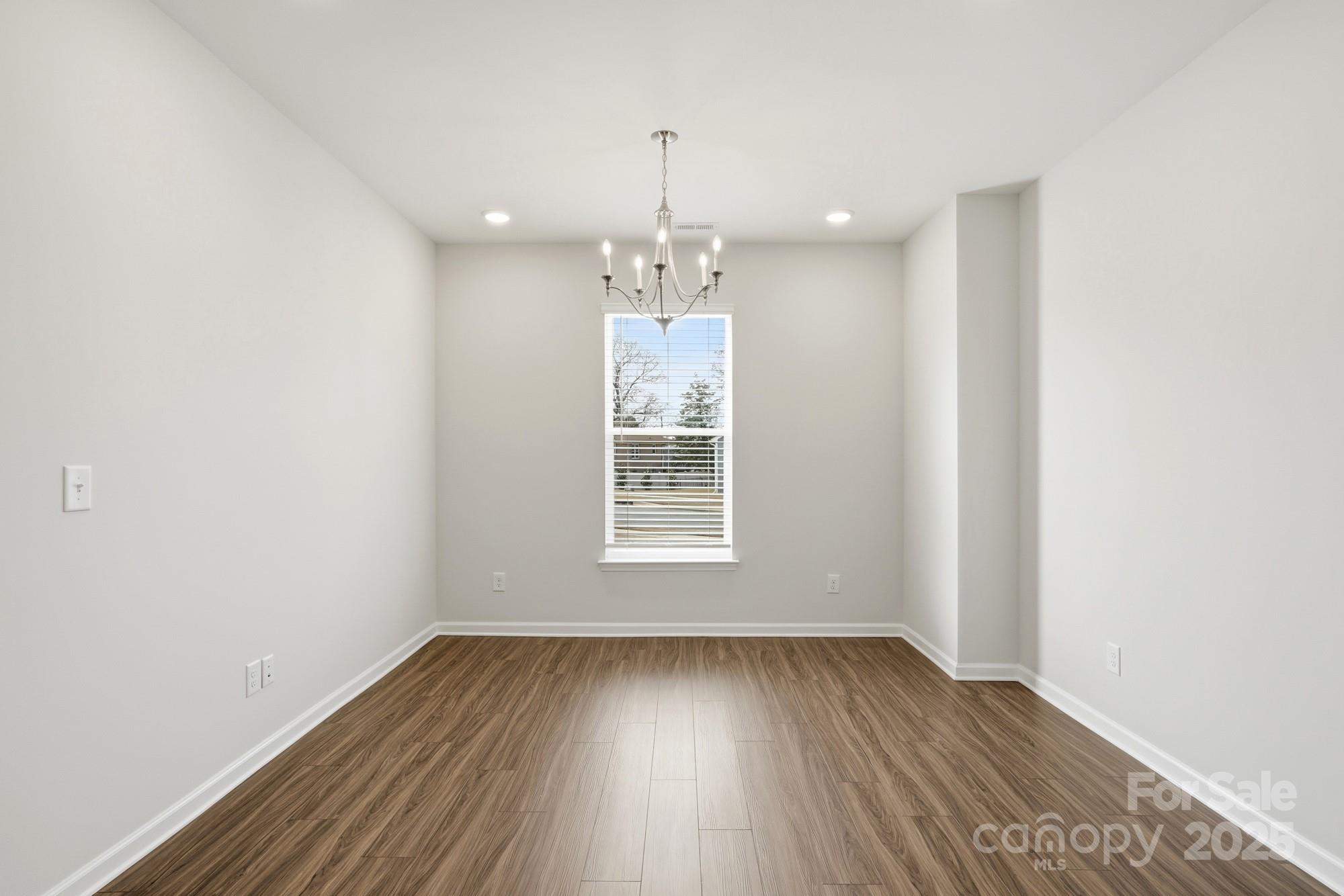 119 S Dunlavin Way — Mooresville