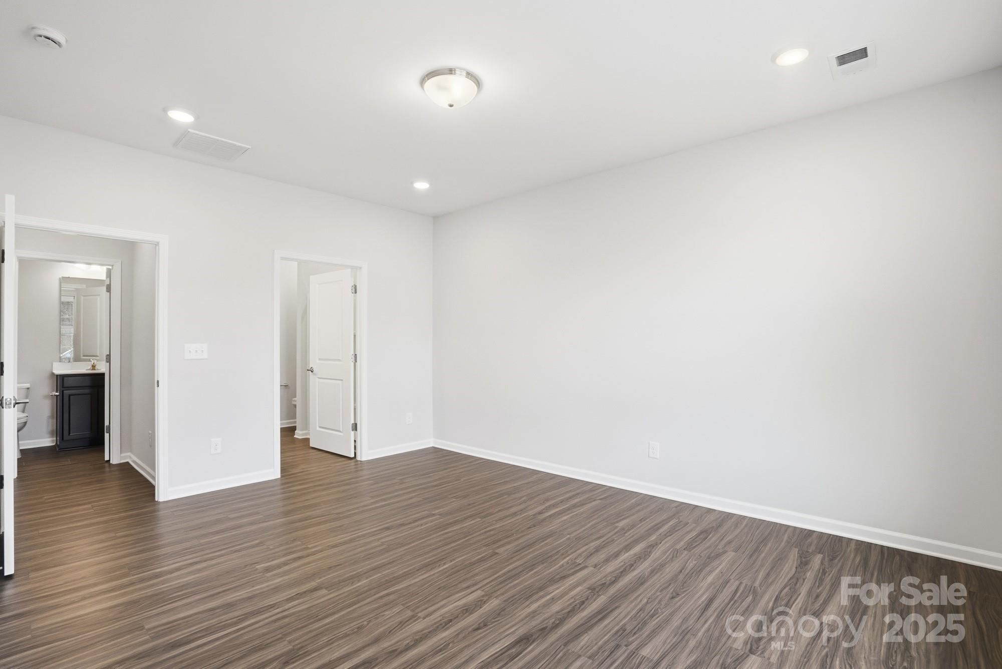119 S Dunlavin Way — Mooresville