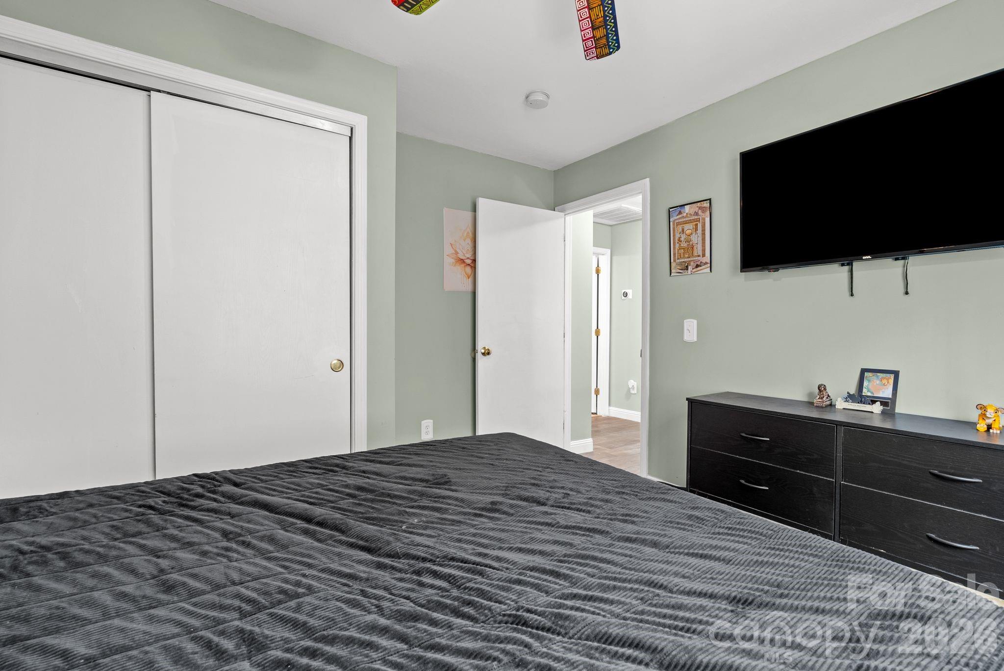842 Grouse Road — Clyde
