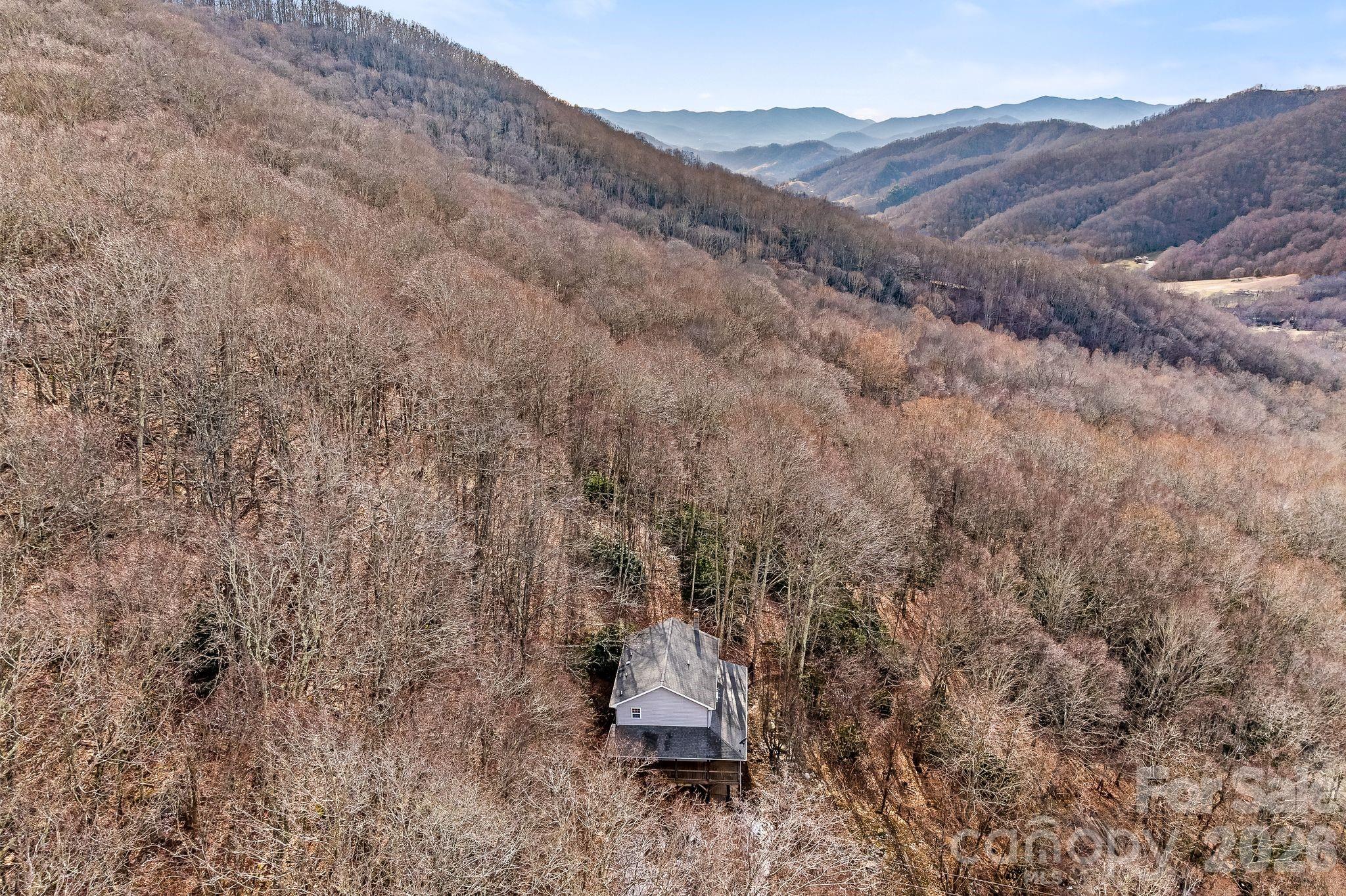 842 Grouse Road — Clyde