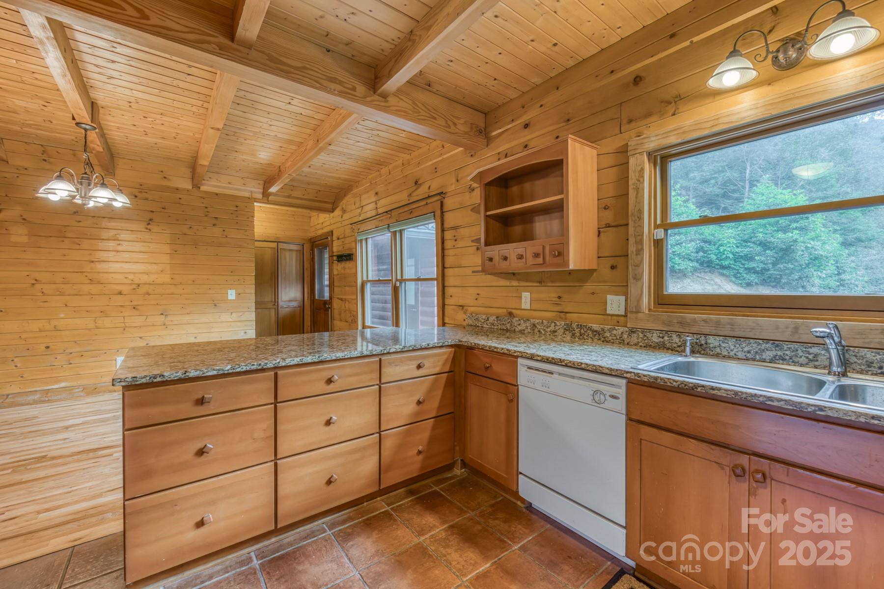 5023 Elk Park Highway — Elk Park