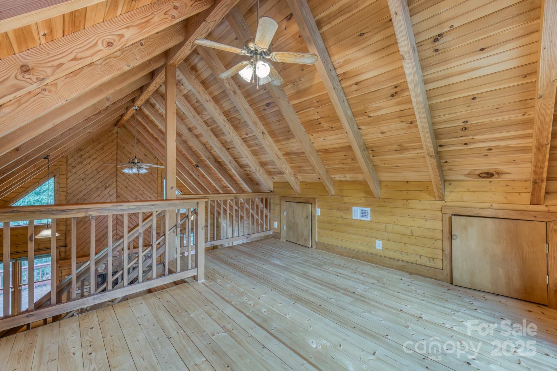 5023 Elk Park Highway — Elk Park