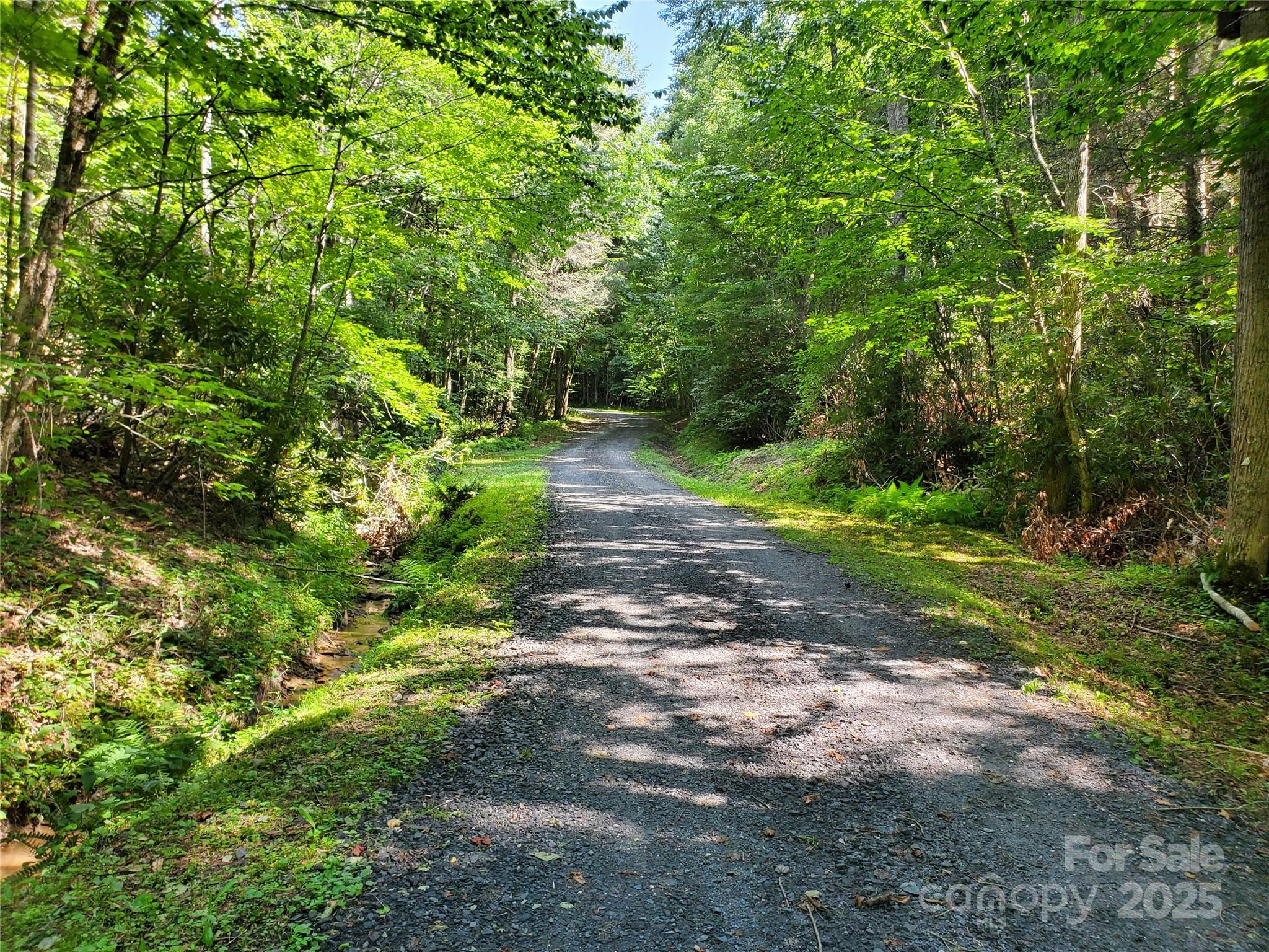 5023 Elk Park Highway — Elk Park