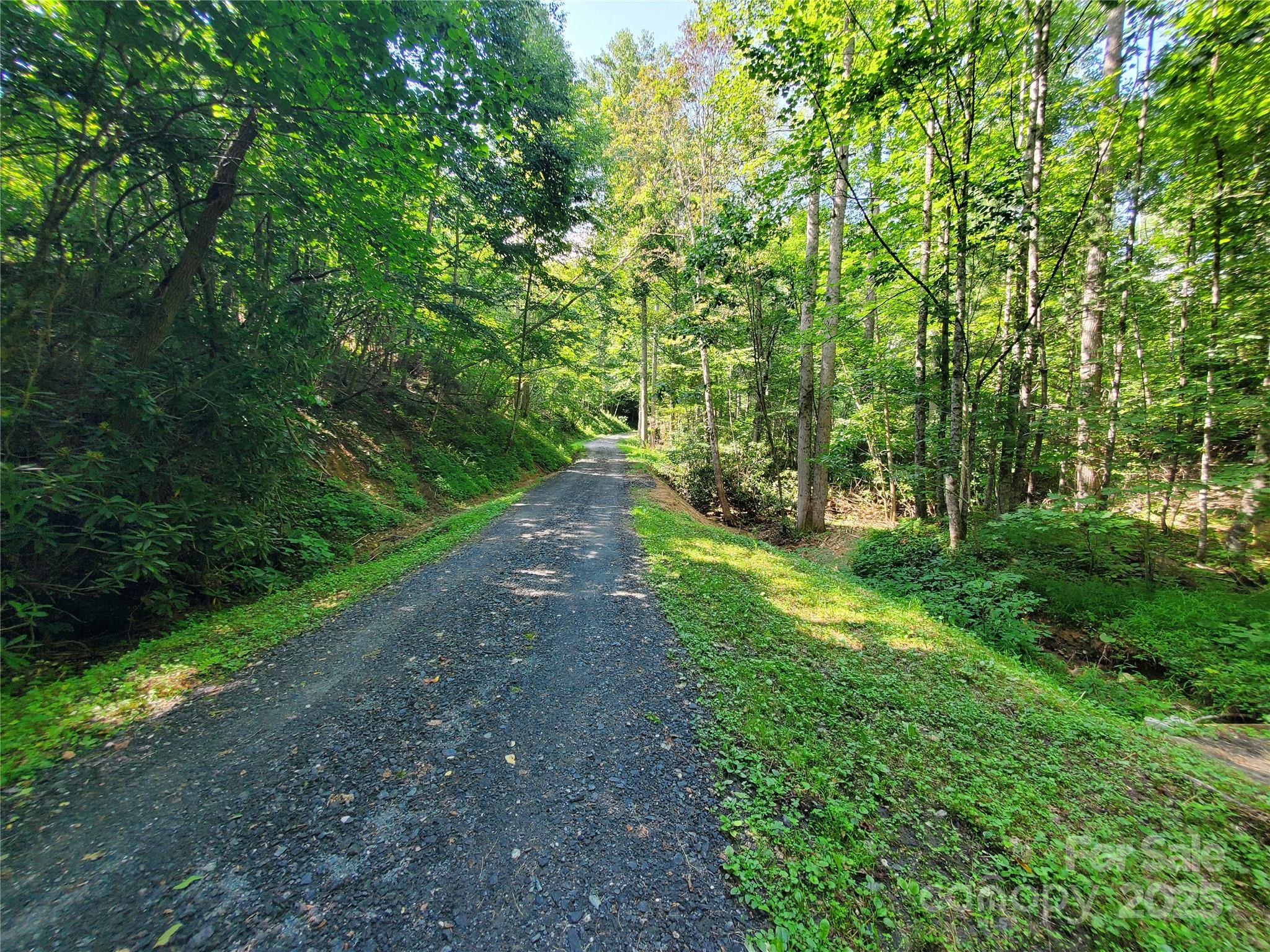 5023 Elk Park Highway — Elk Park
