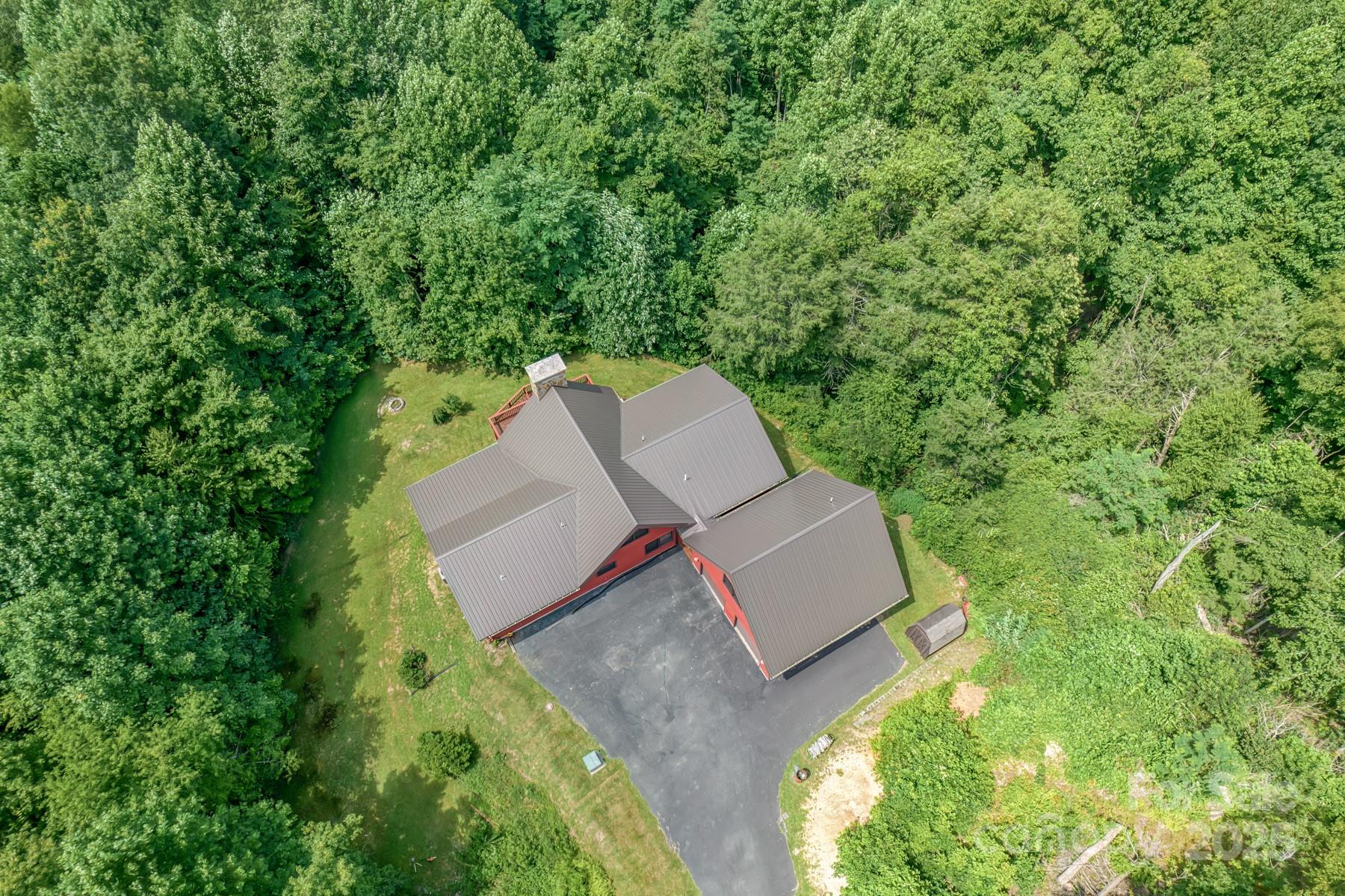 5023 Elk Park Highway — Elk Park
