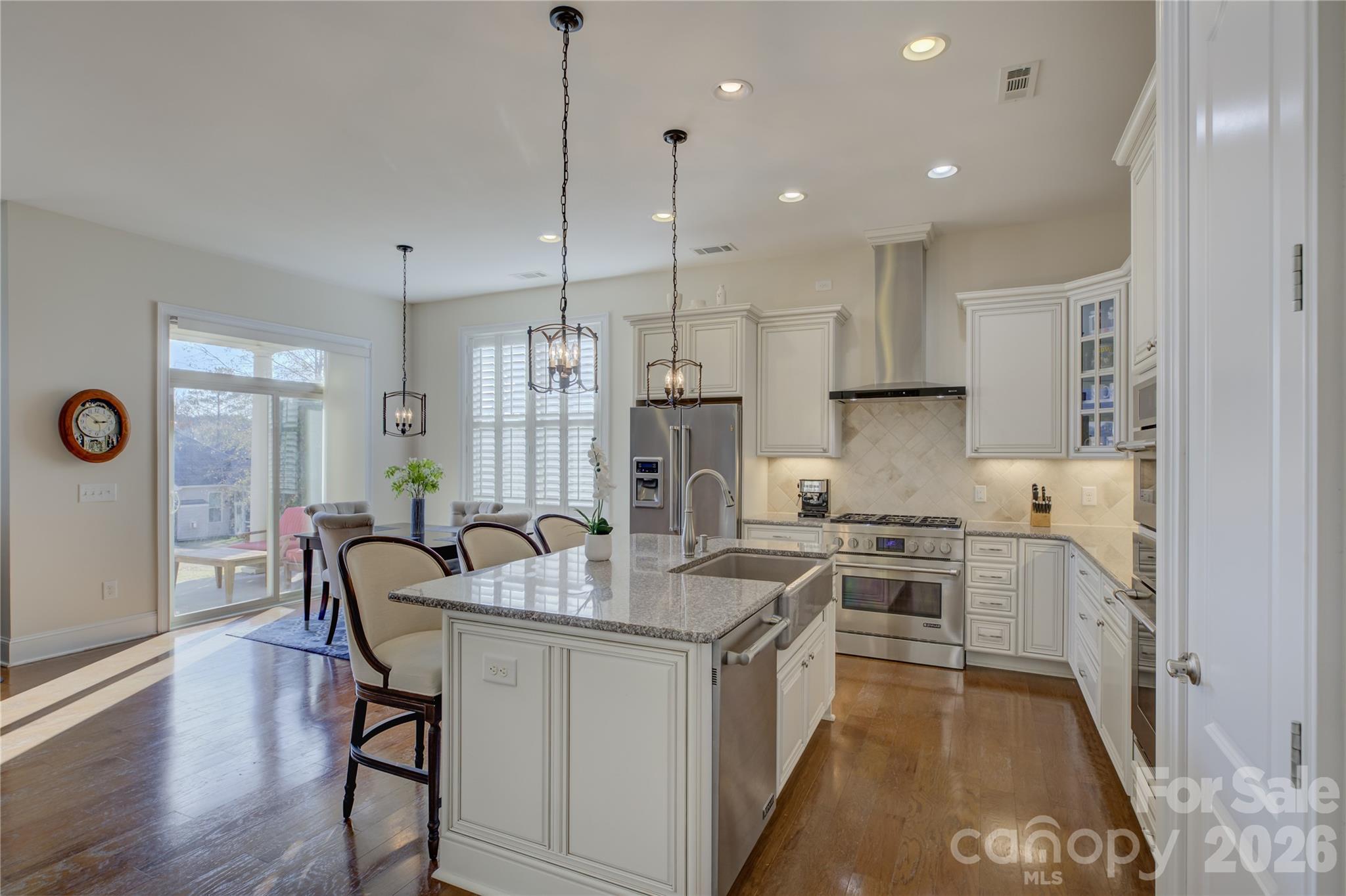 15511 Lake Ridge Road — Charlotte