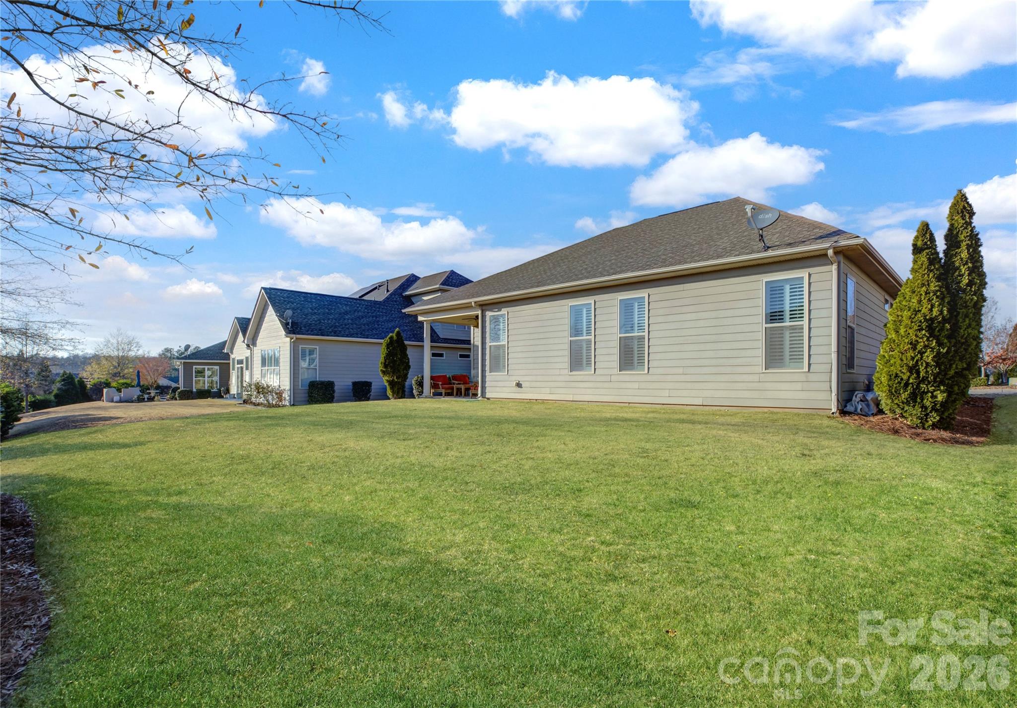 15511 Lake Ridge Road — Charlotte