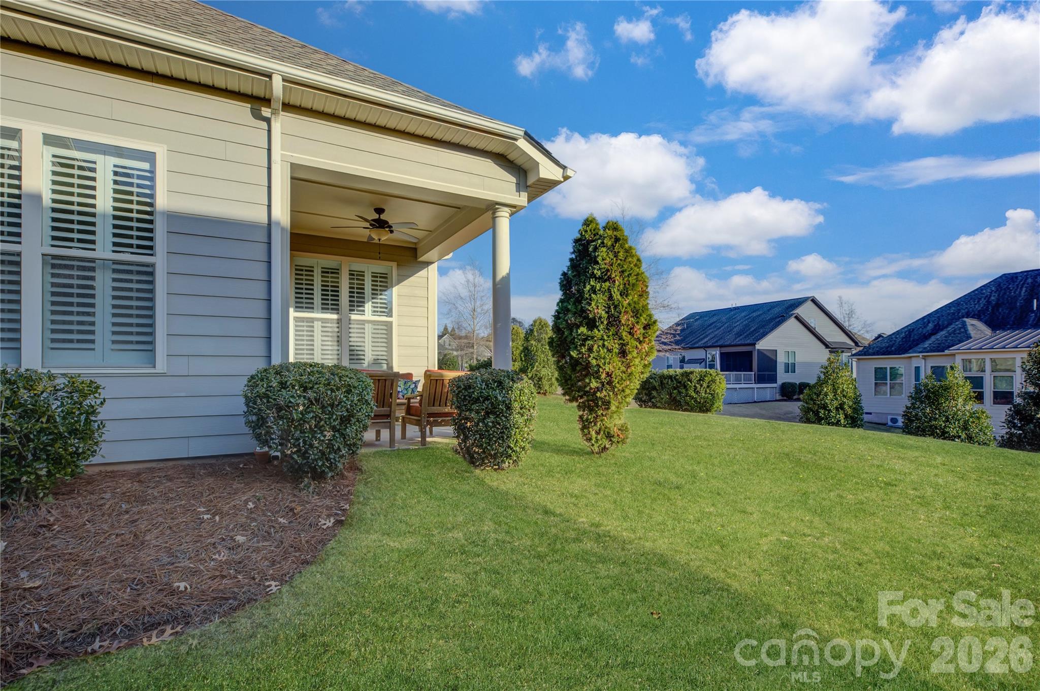 15511 Lake Ridge Road — Charlotte