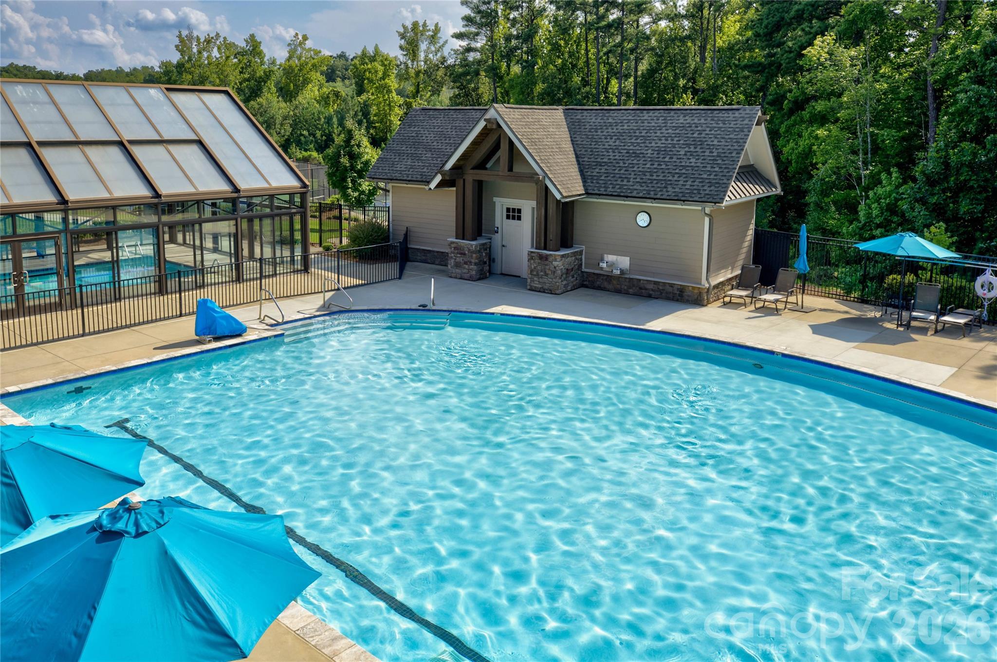 15511 Lake Ridge Road — Charlotte
