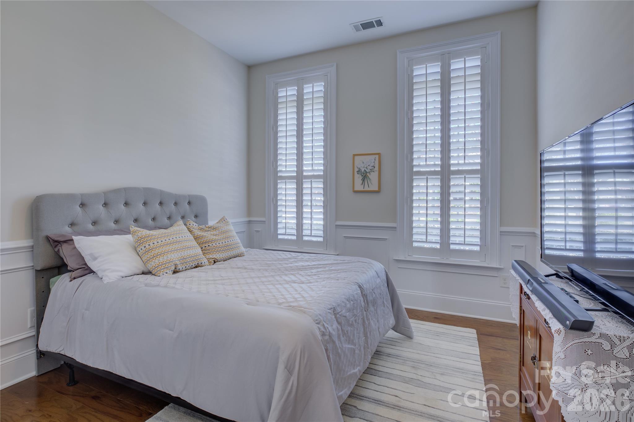 15511 Lake Ridge Road — Charlotte