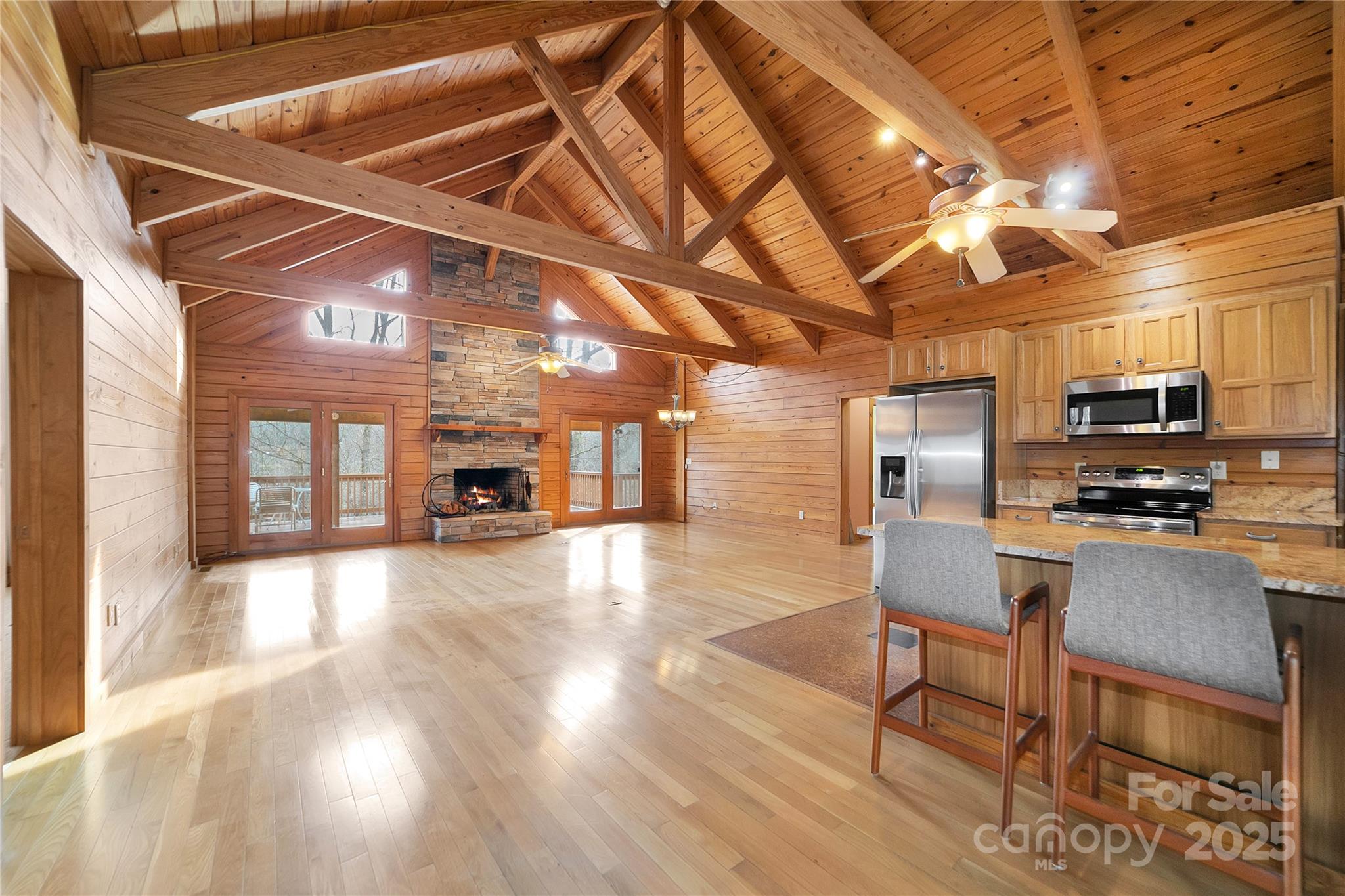 42 Tsitsi Court — Brevard
