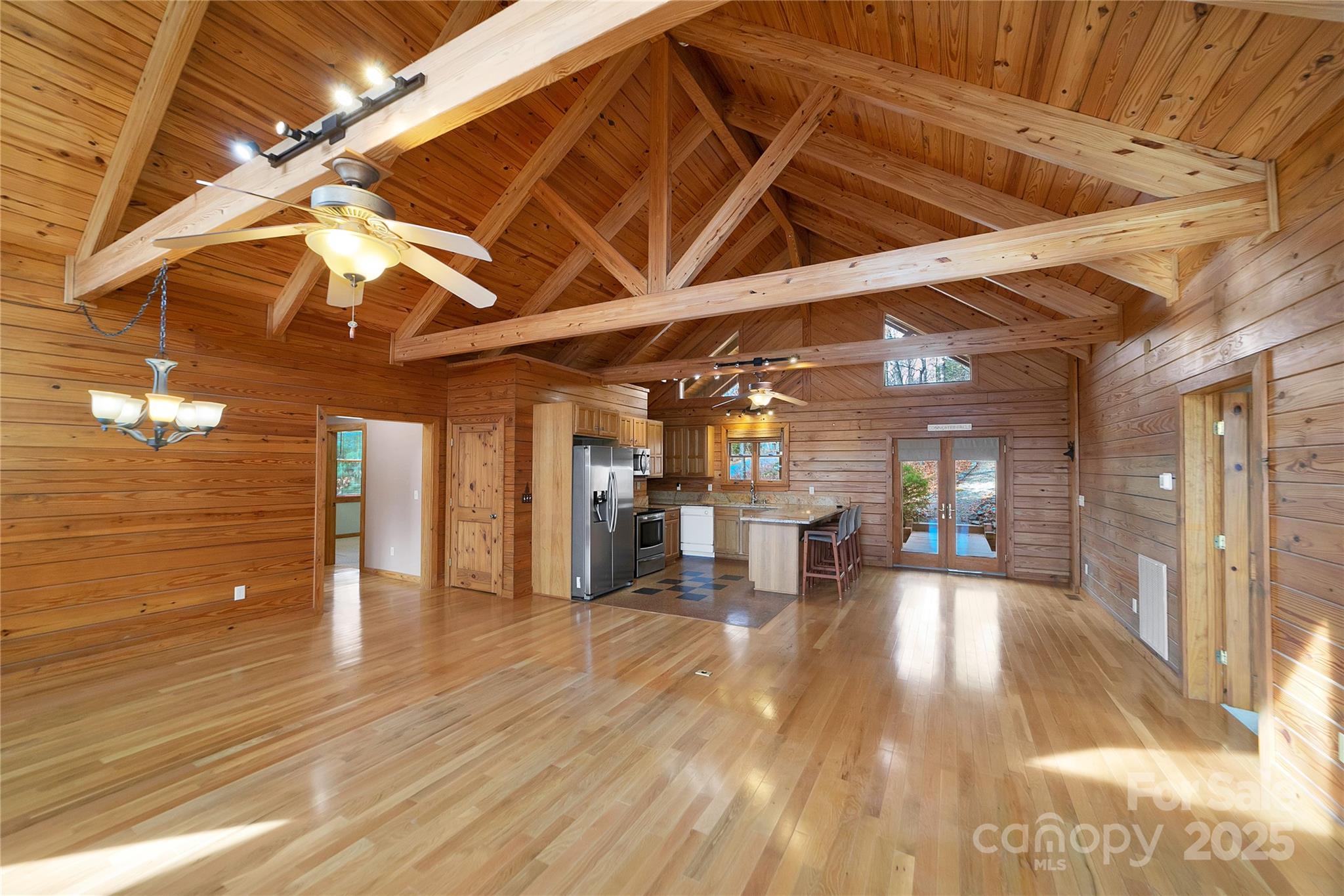 42 Tsitsi Court — Brevard