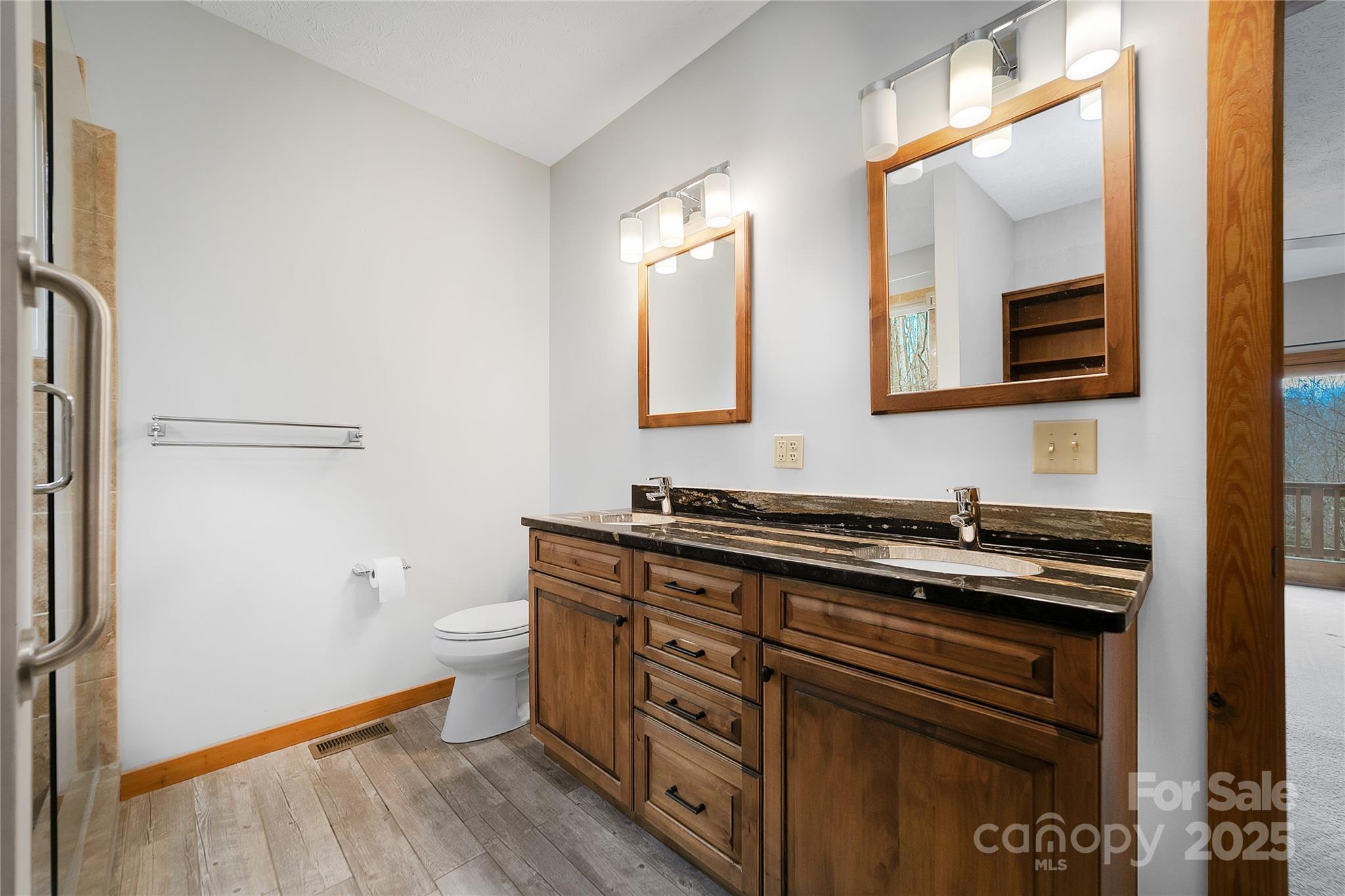 42 Tsitsi Court — Brevard