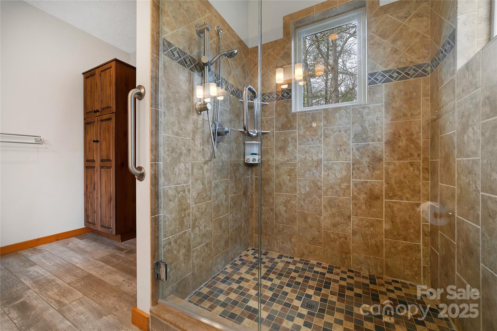 42 Tsitsi Court — Brevard