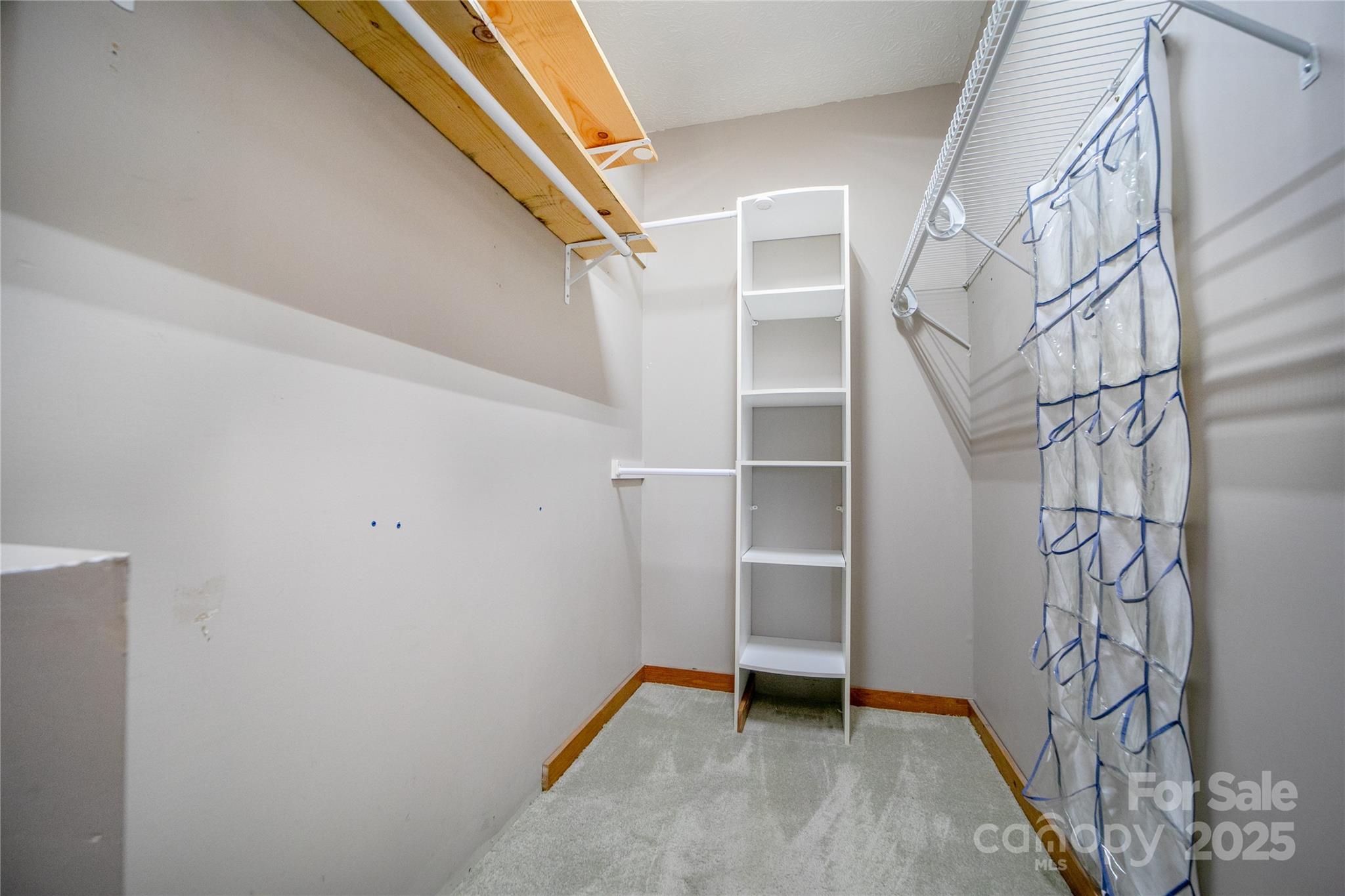 42 Tsitsi Court — Brevard