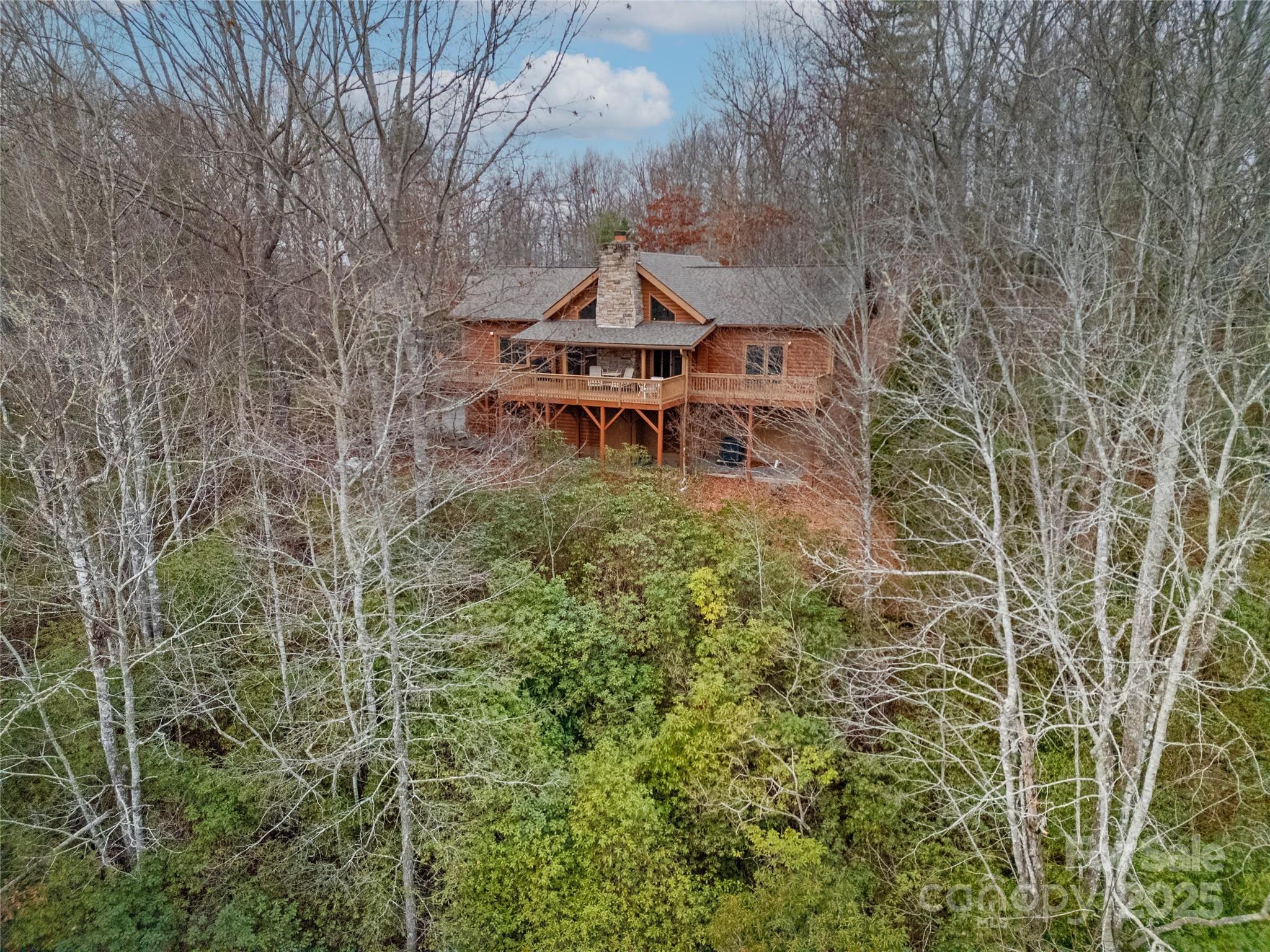 42 Tsitsi Court — Brevard