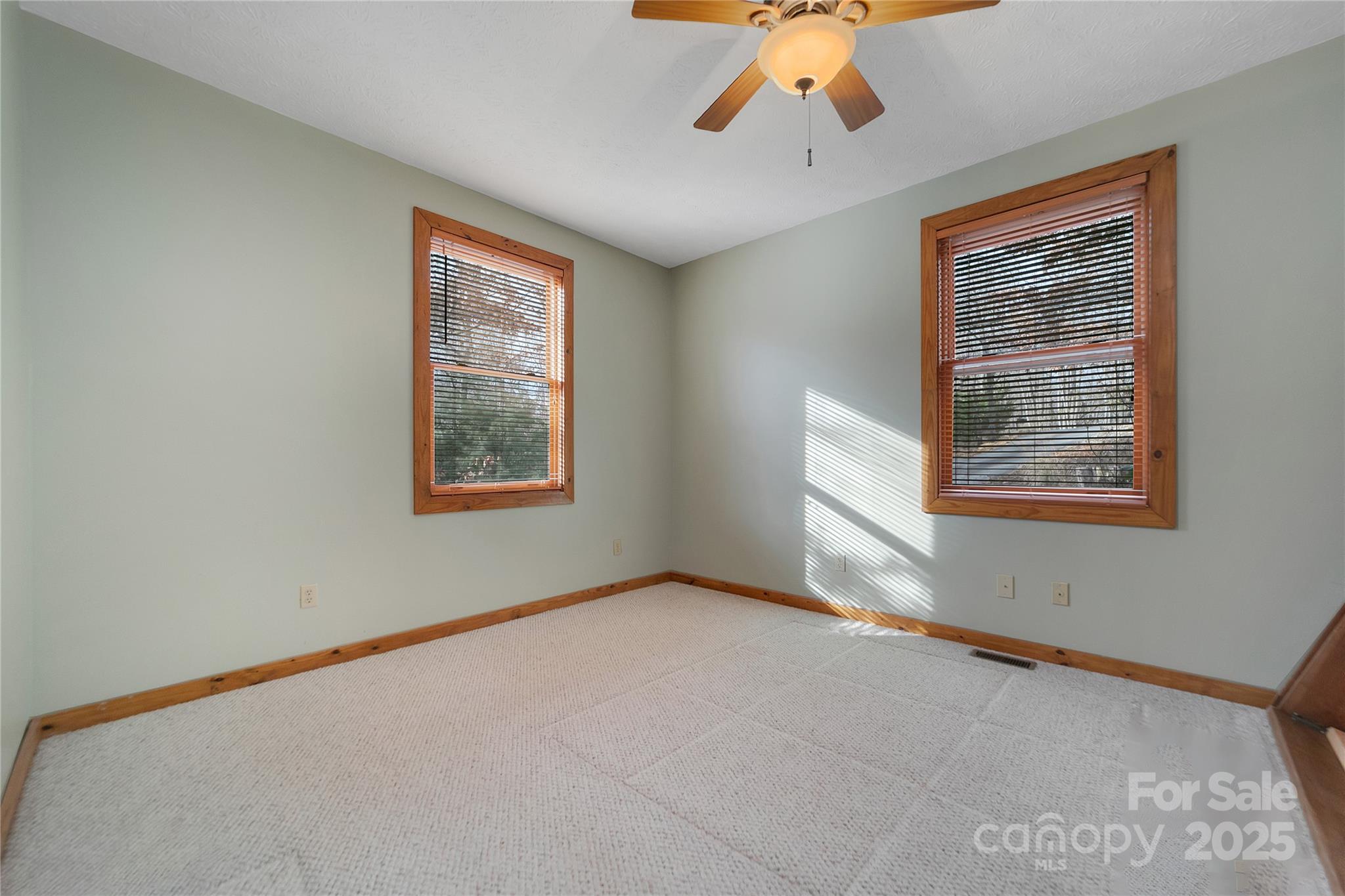 42 Tsitsi Court — Brevard
