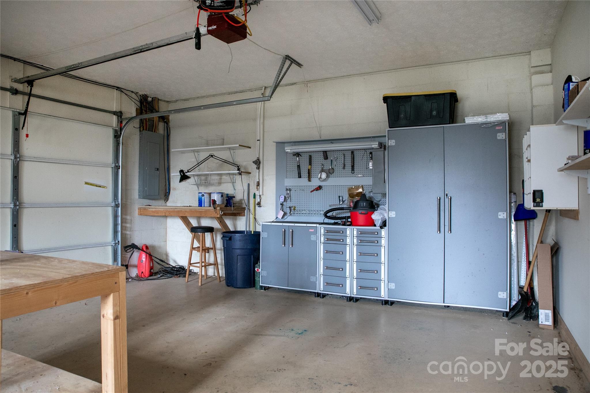 42 Tsitsi Court — Brevard