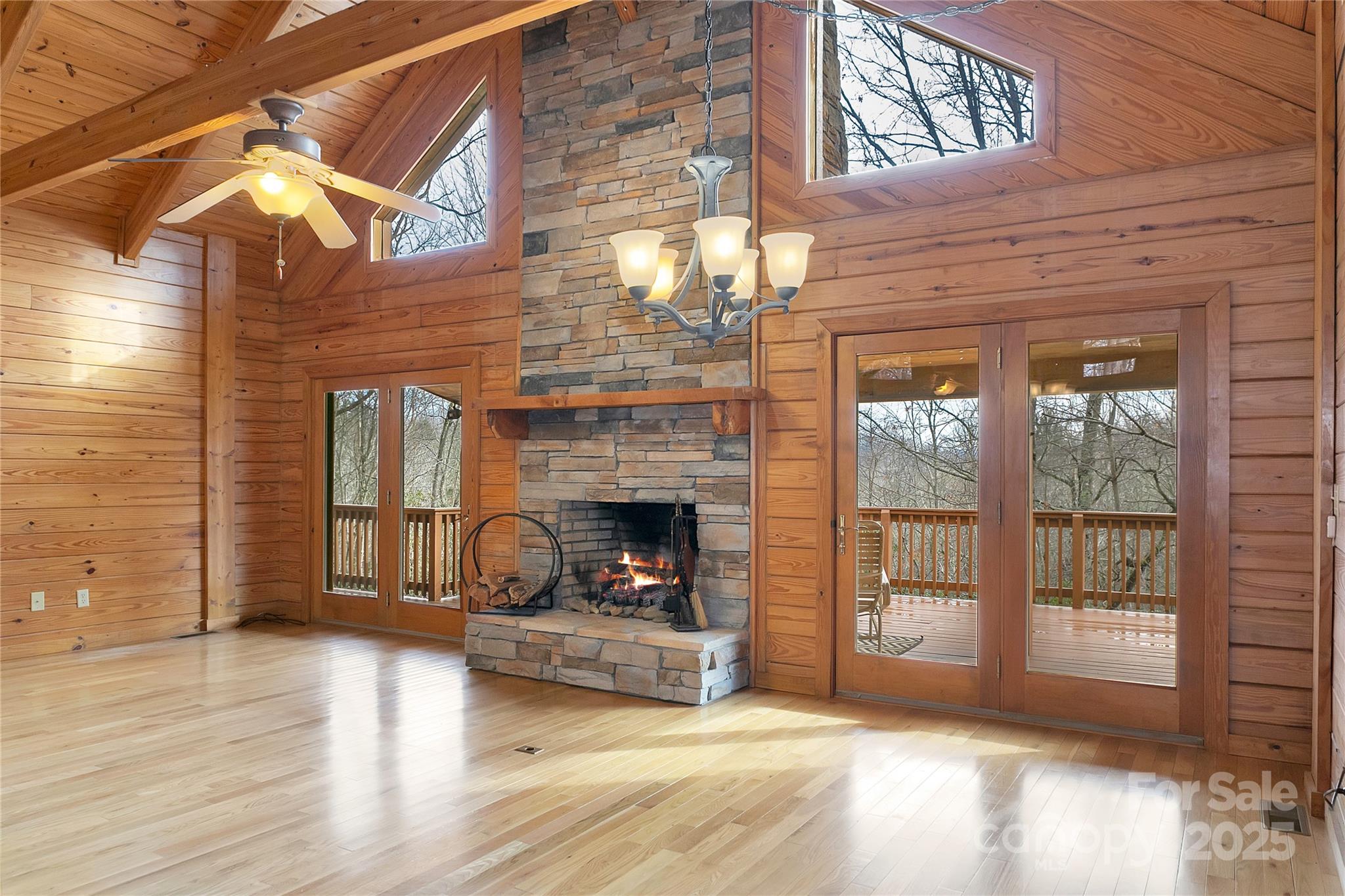 42 Tsitsi Court — Brevard