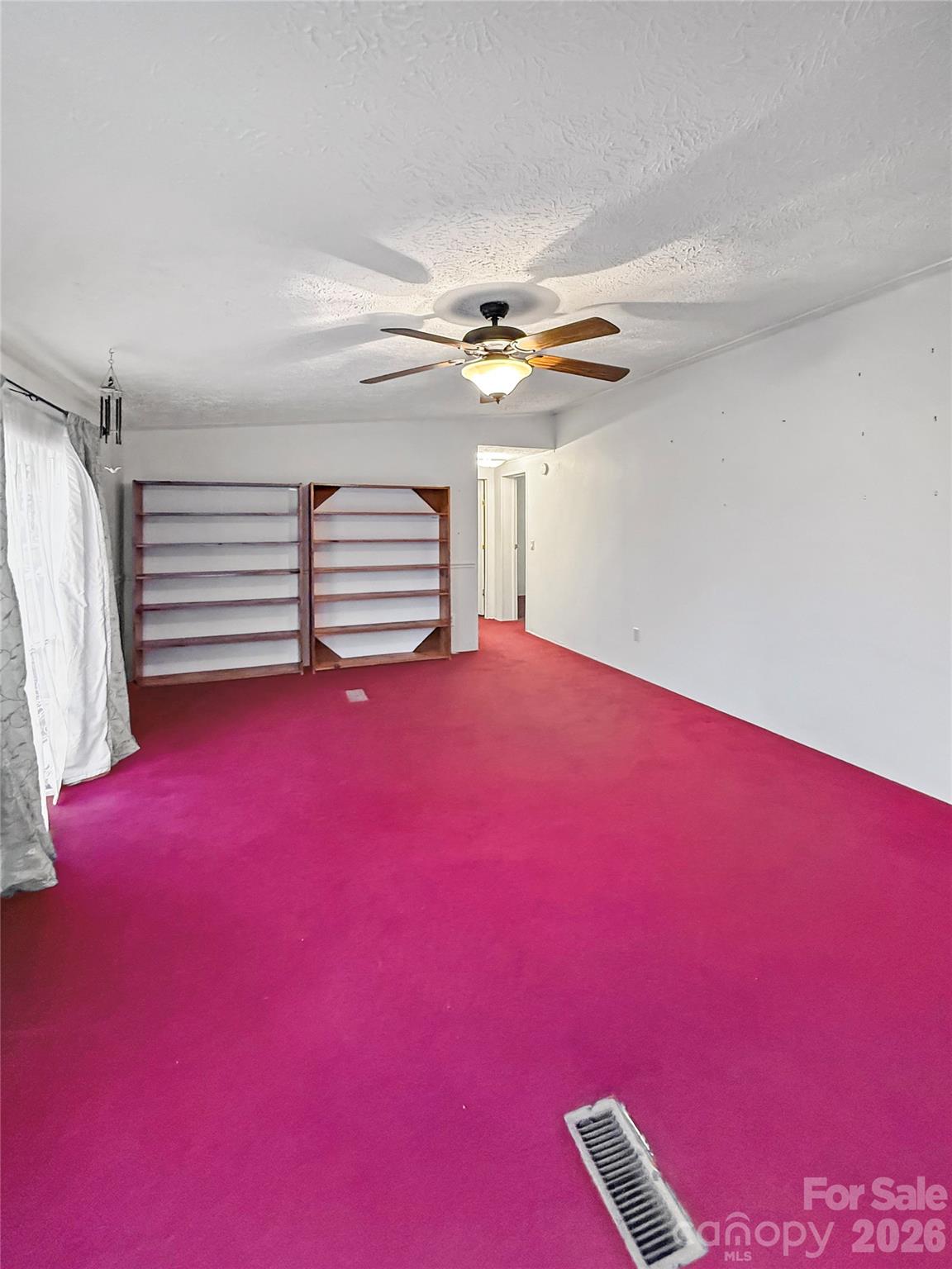 121 Haystack Lane — Olin