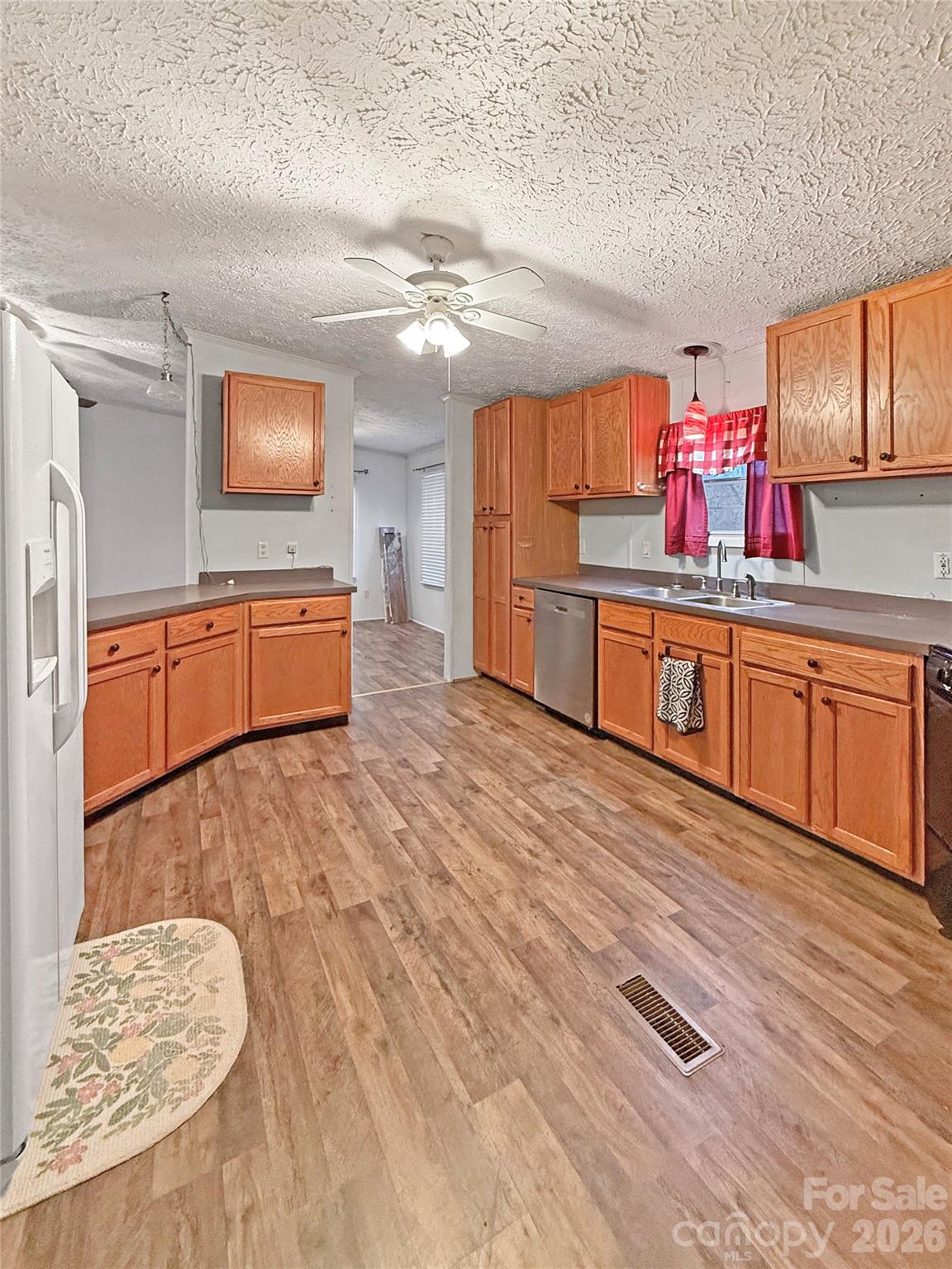 121 Haystack Lane — Olin