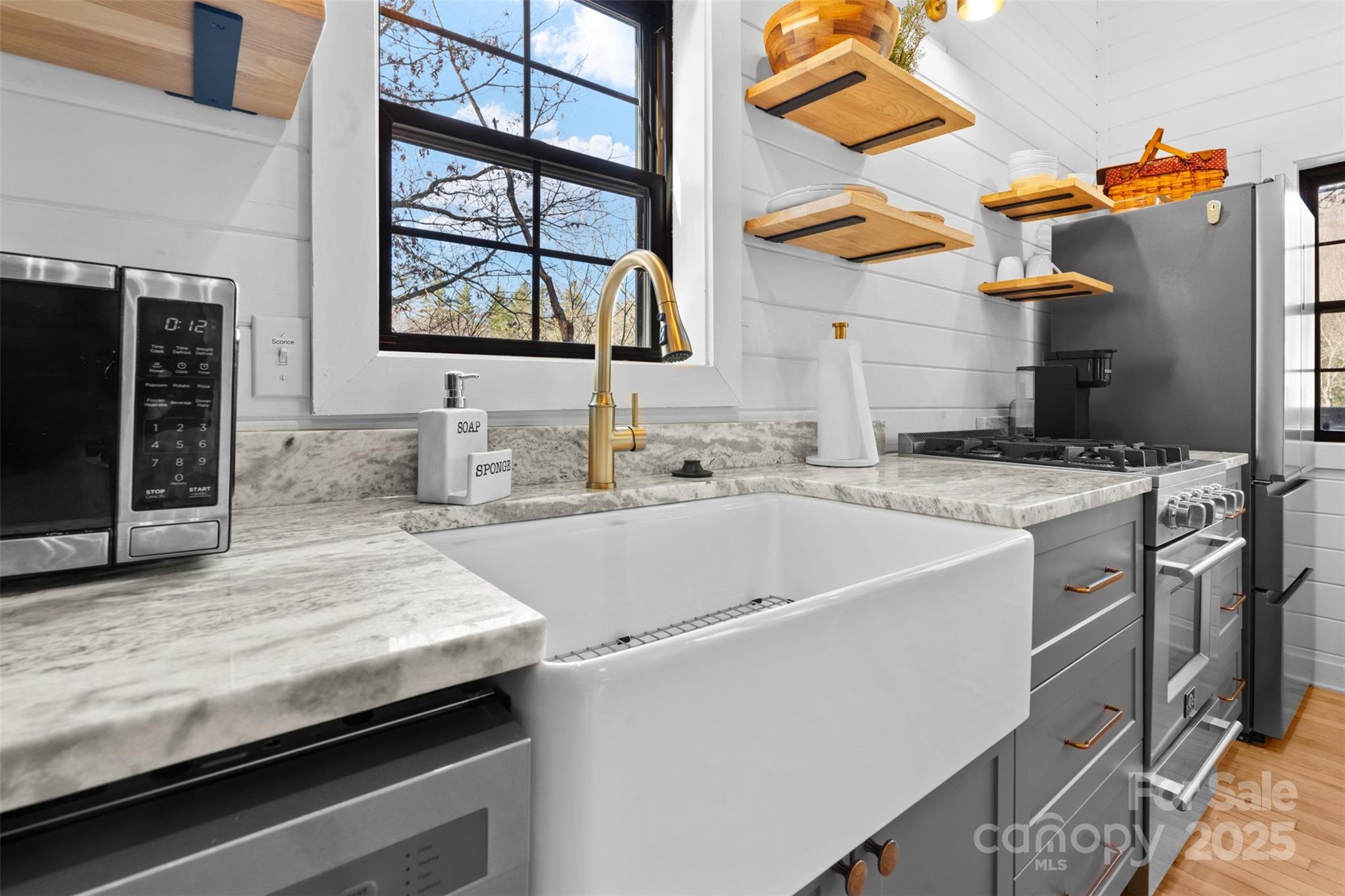68 Bear Den Mountain View Drive — Spruce Pine
