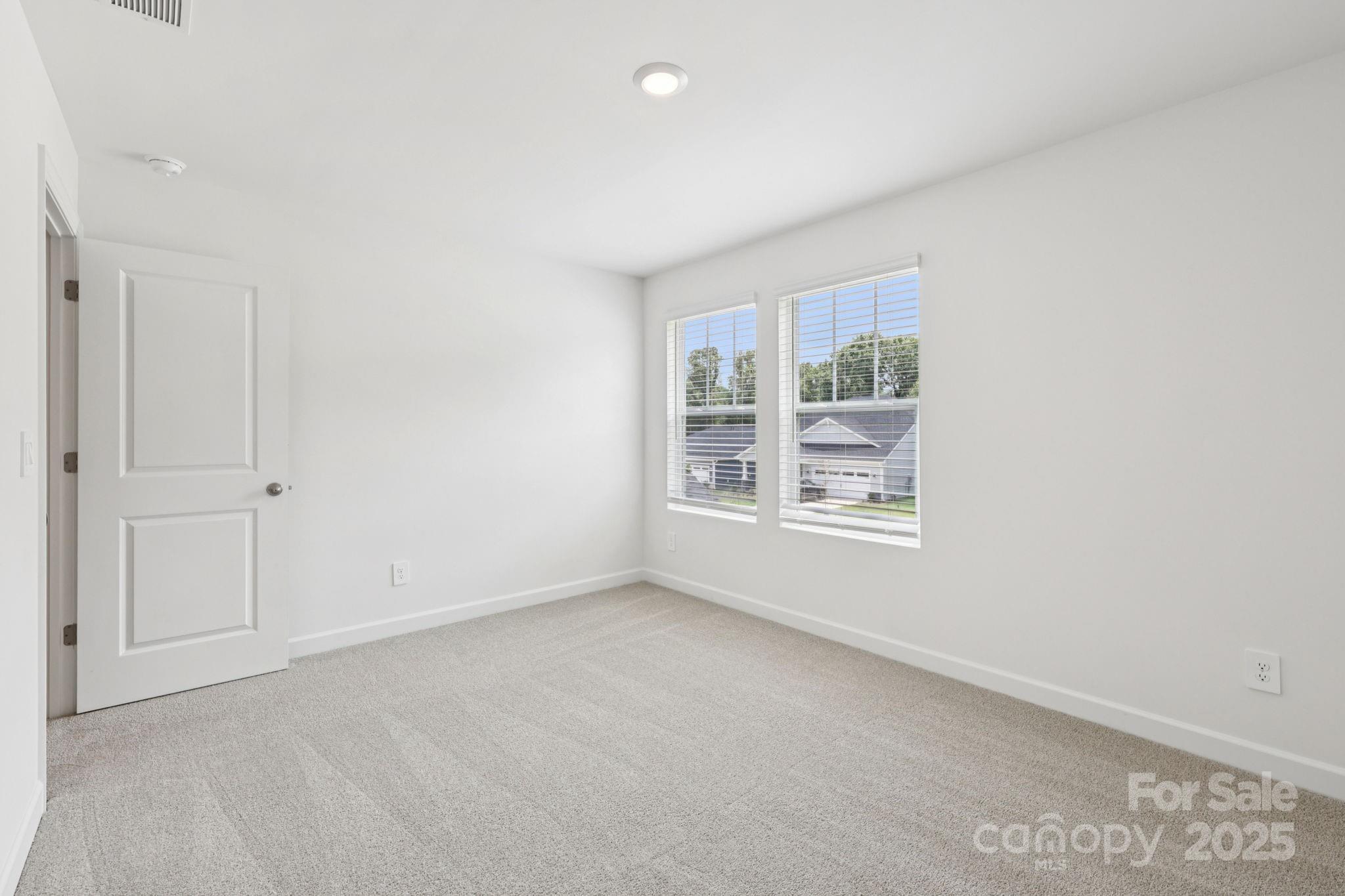 837 Santina Avenue — York