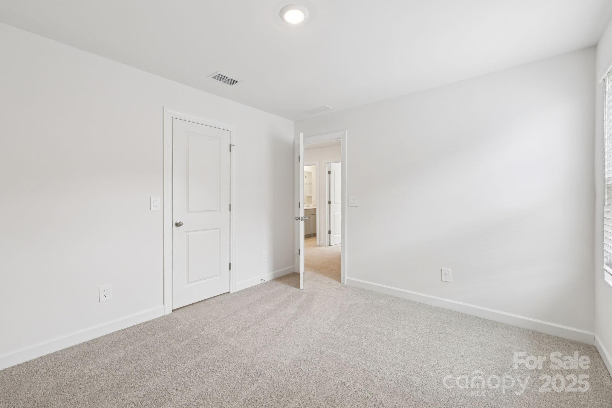 837 Santina Avenue — York