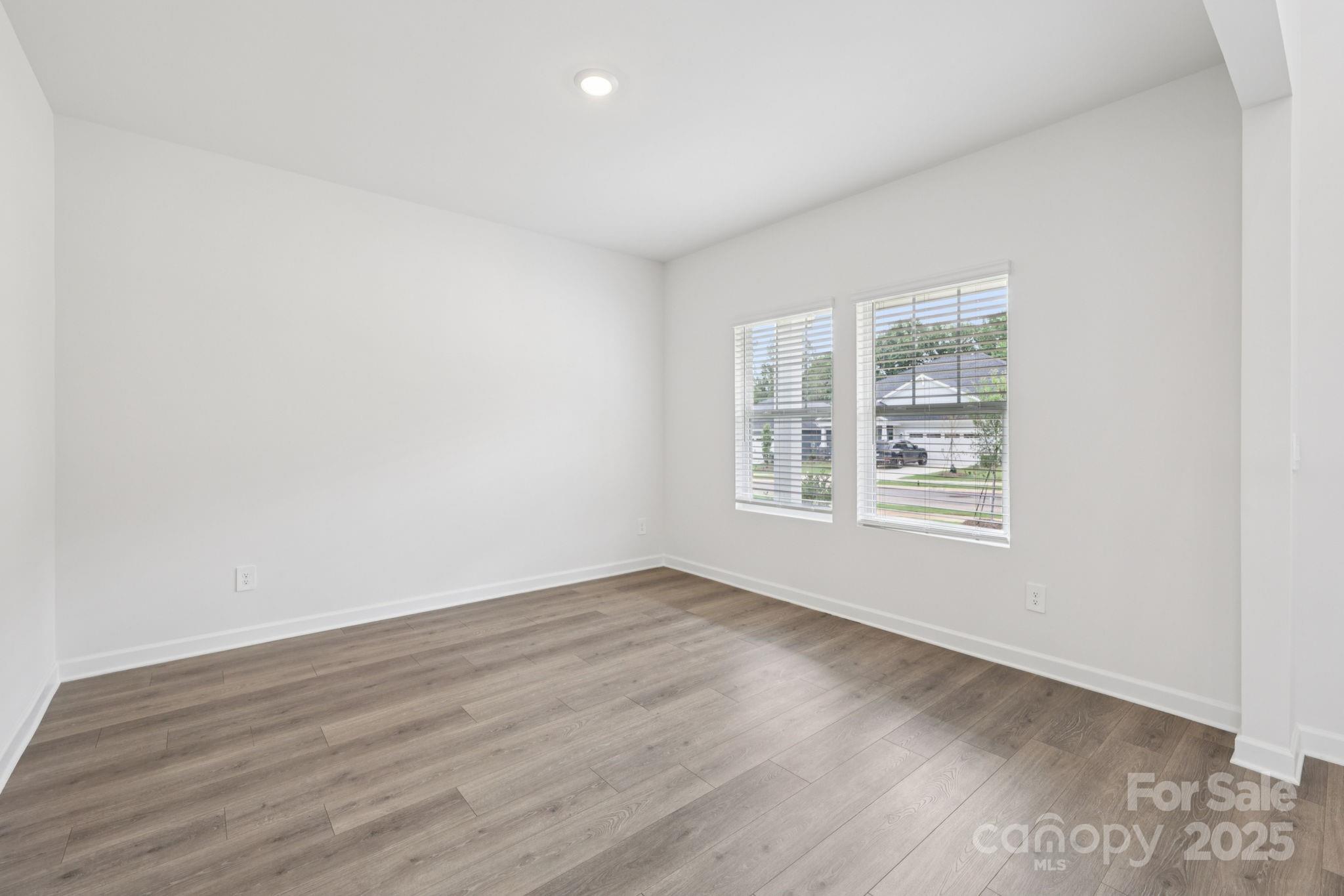 837 Santina Avenue — York