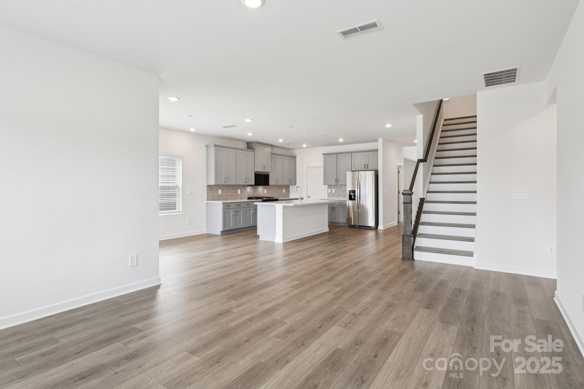837 Santina Avenue — York