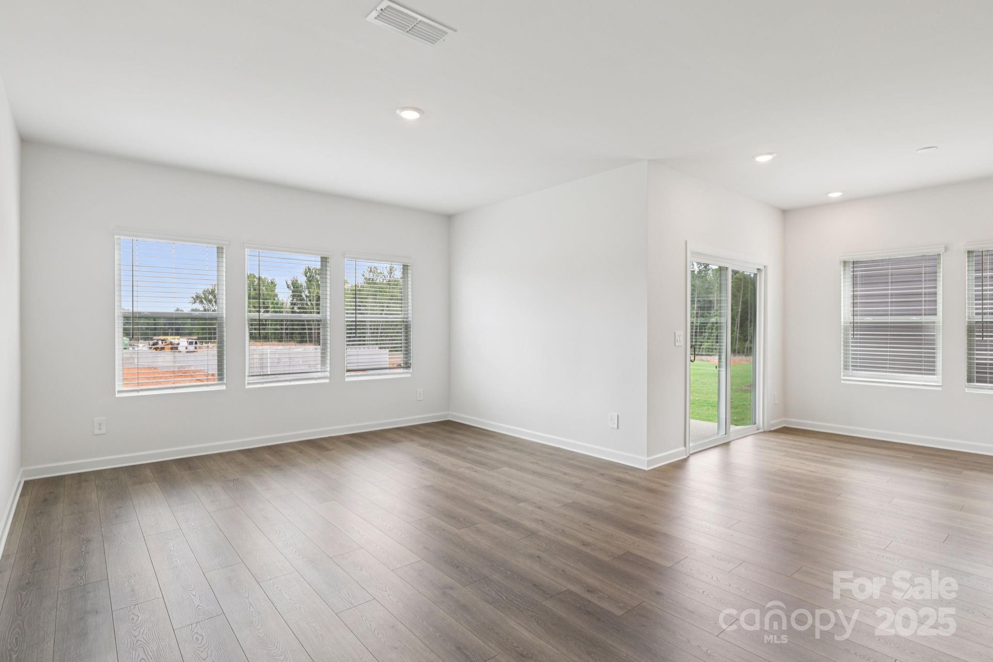 837 Santina Avenue — York