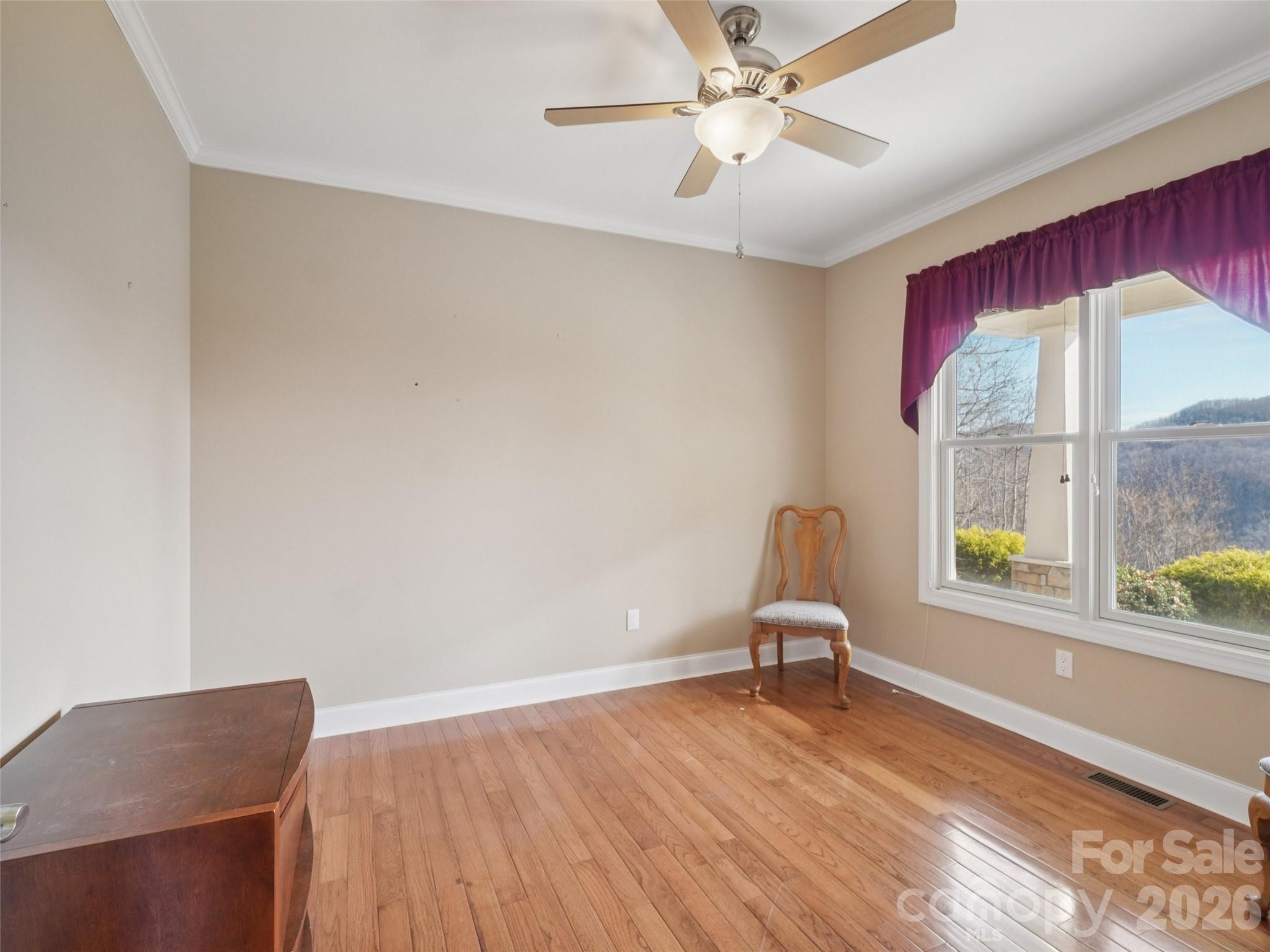 959 Silverglen Way — Hendersonville