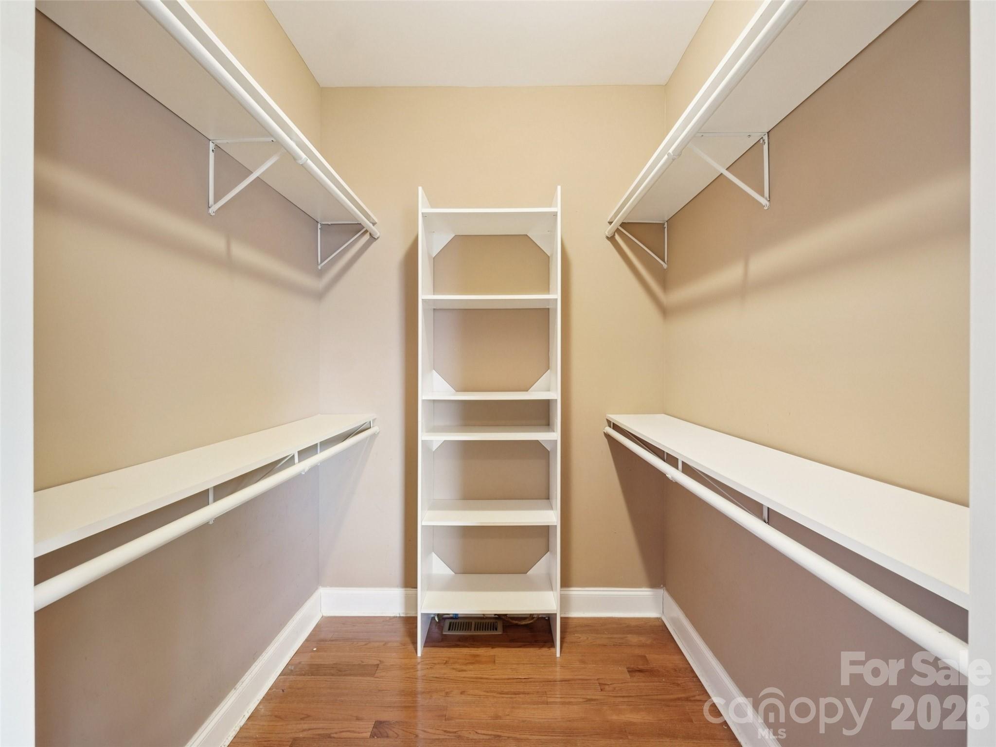 959 Silverglen Way — Hendersonville