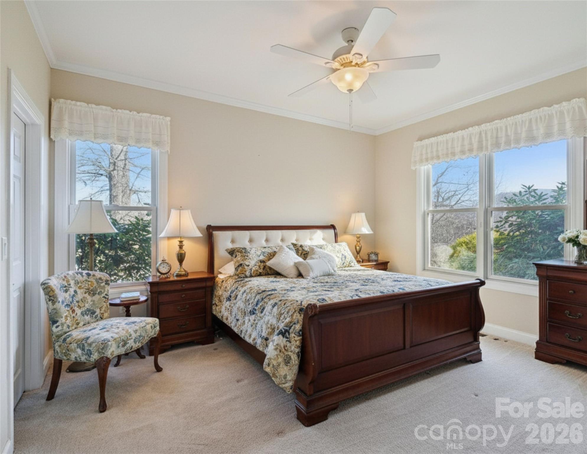 959 Silverglen Way — Hendersonville