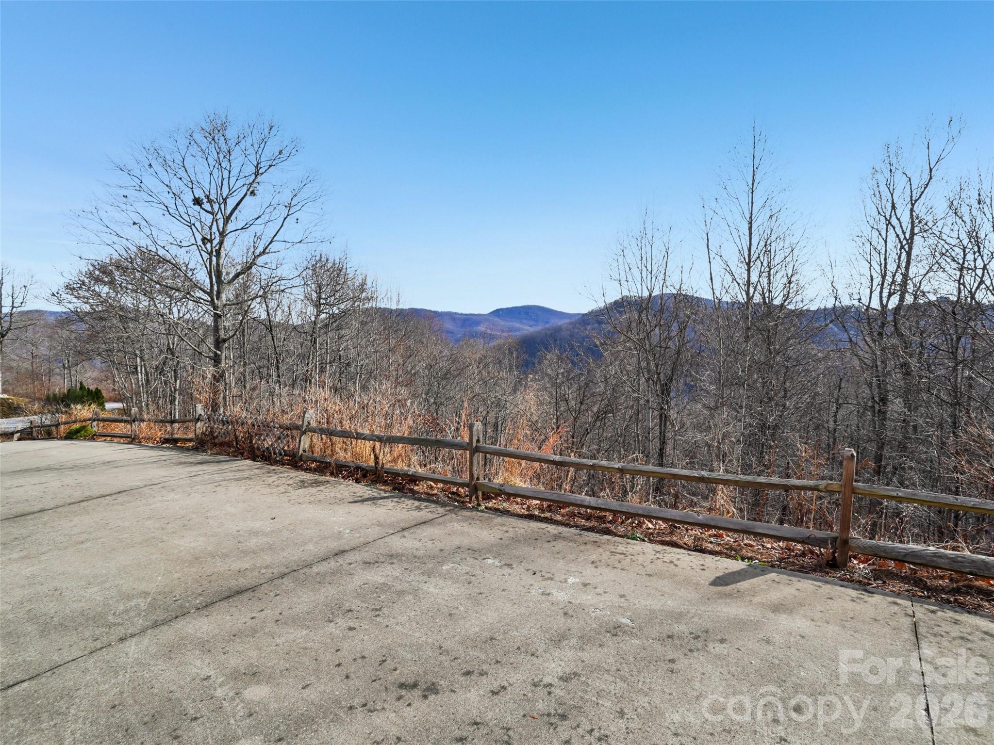 959 Silverglen Way — Hendersonville