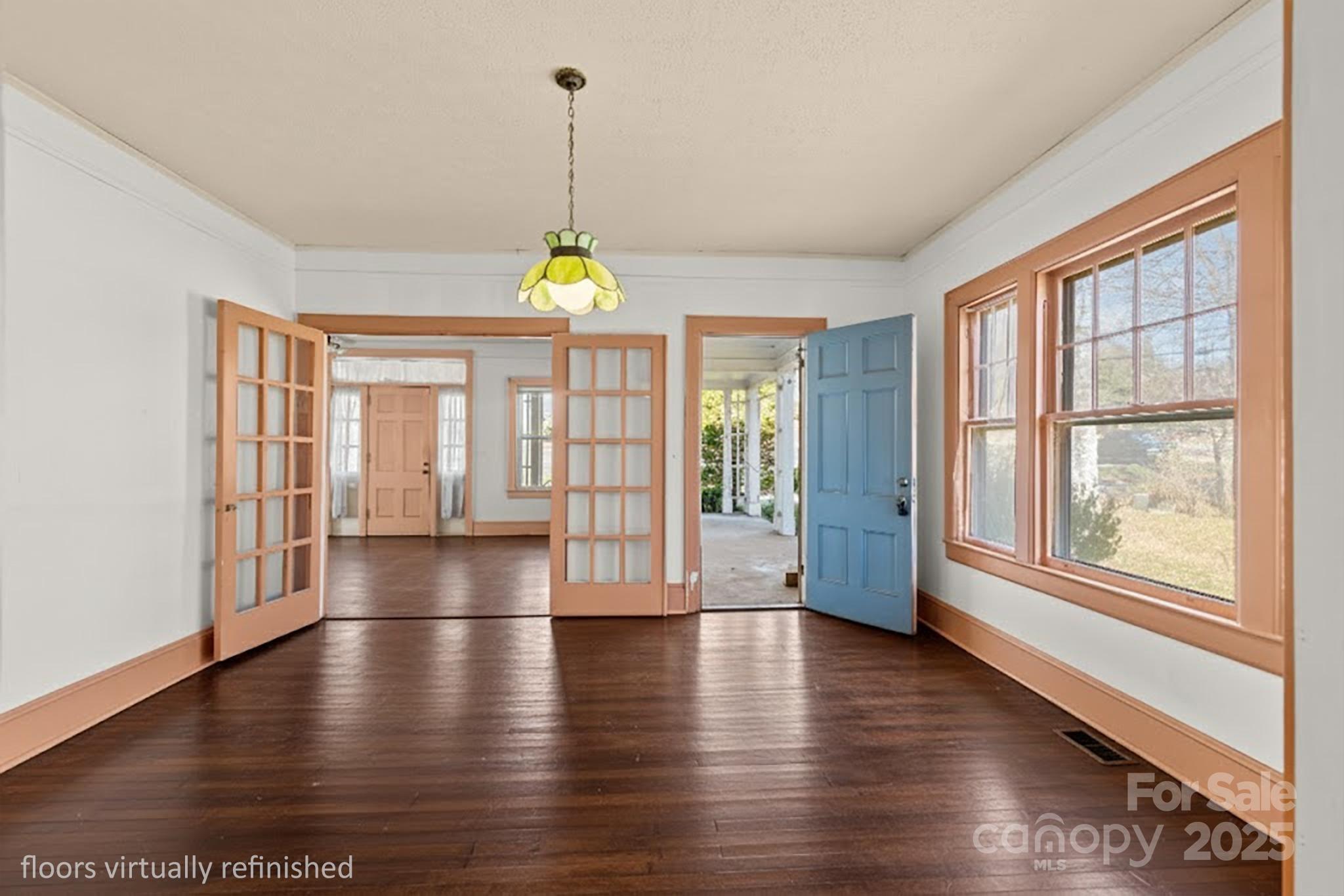1011 Ashe Avenue NW — Lenoir
