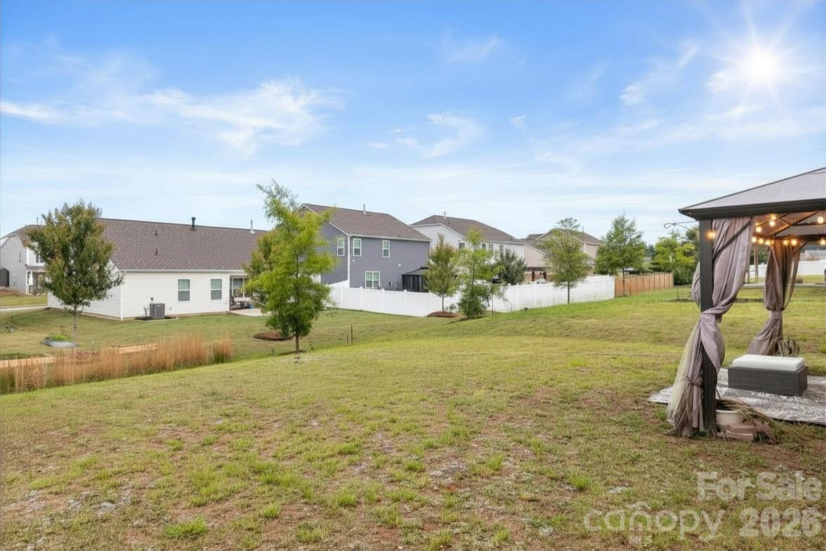 9142 Mackinaw Drive — Gastonia
