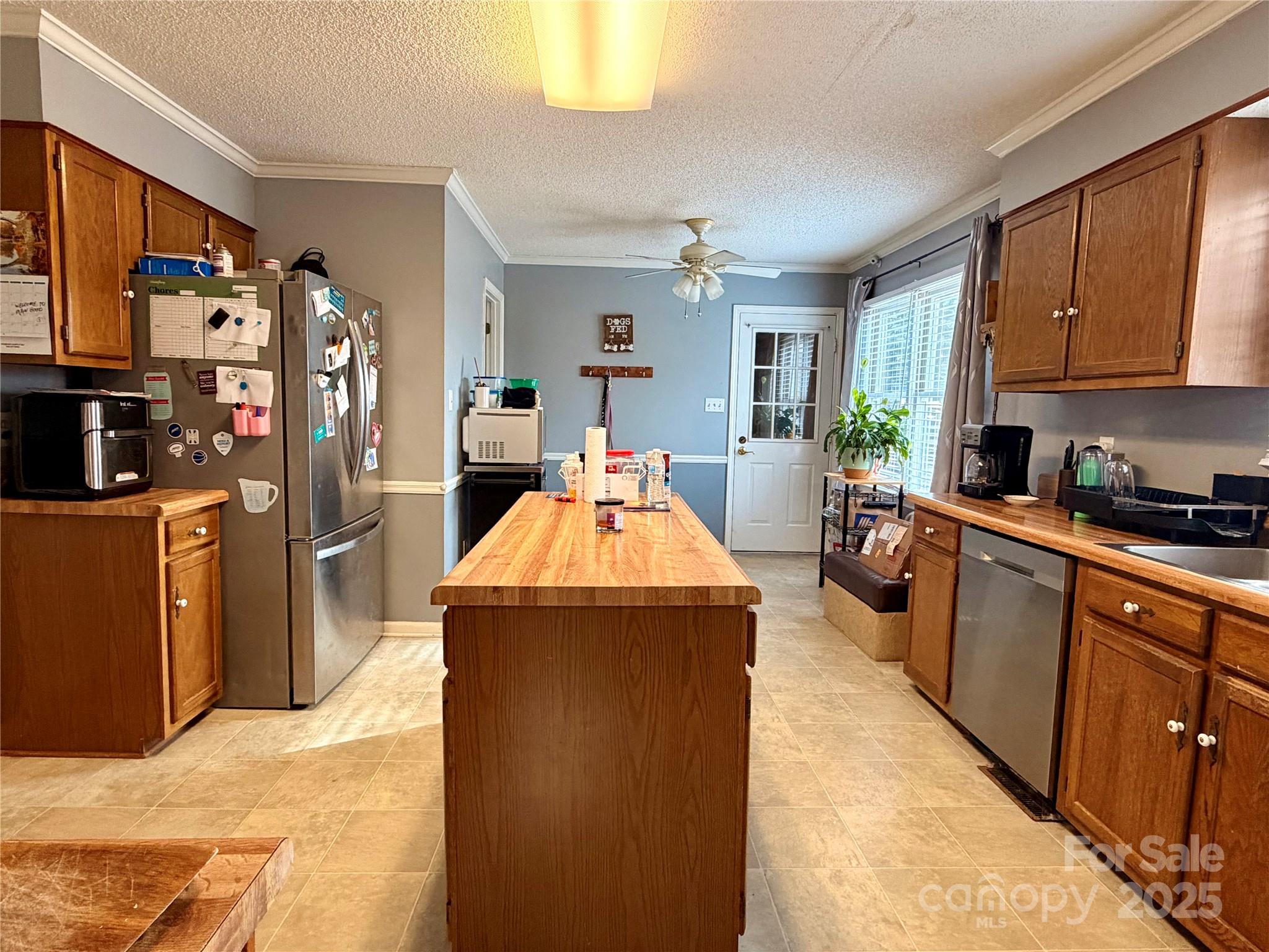 205 Willow Drive — Salisbury