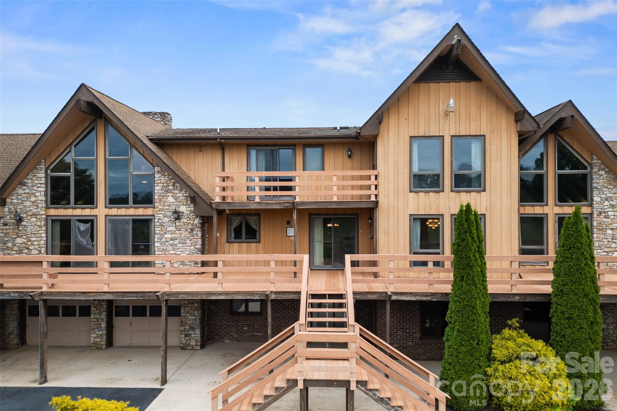 99 Odonald Road — Asheville
