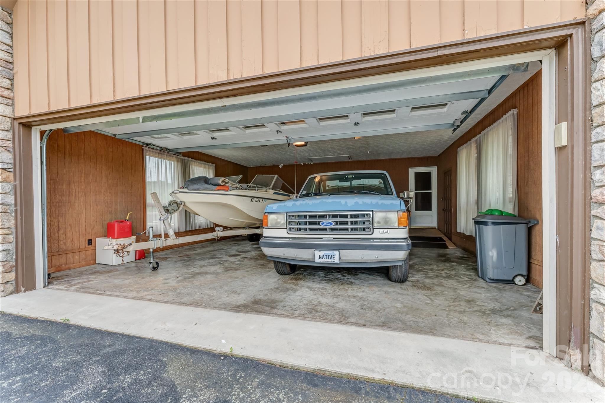 99 Odonald Road — Asheville